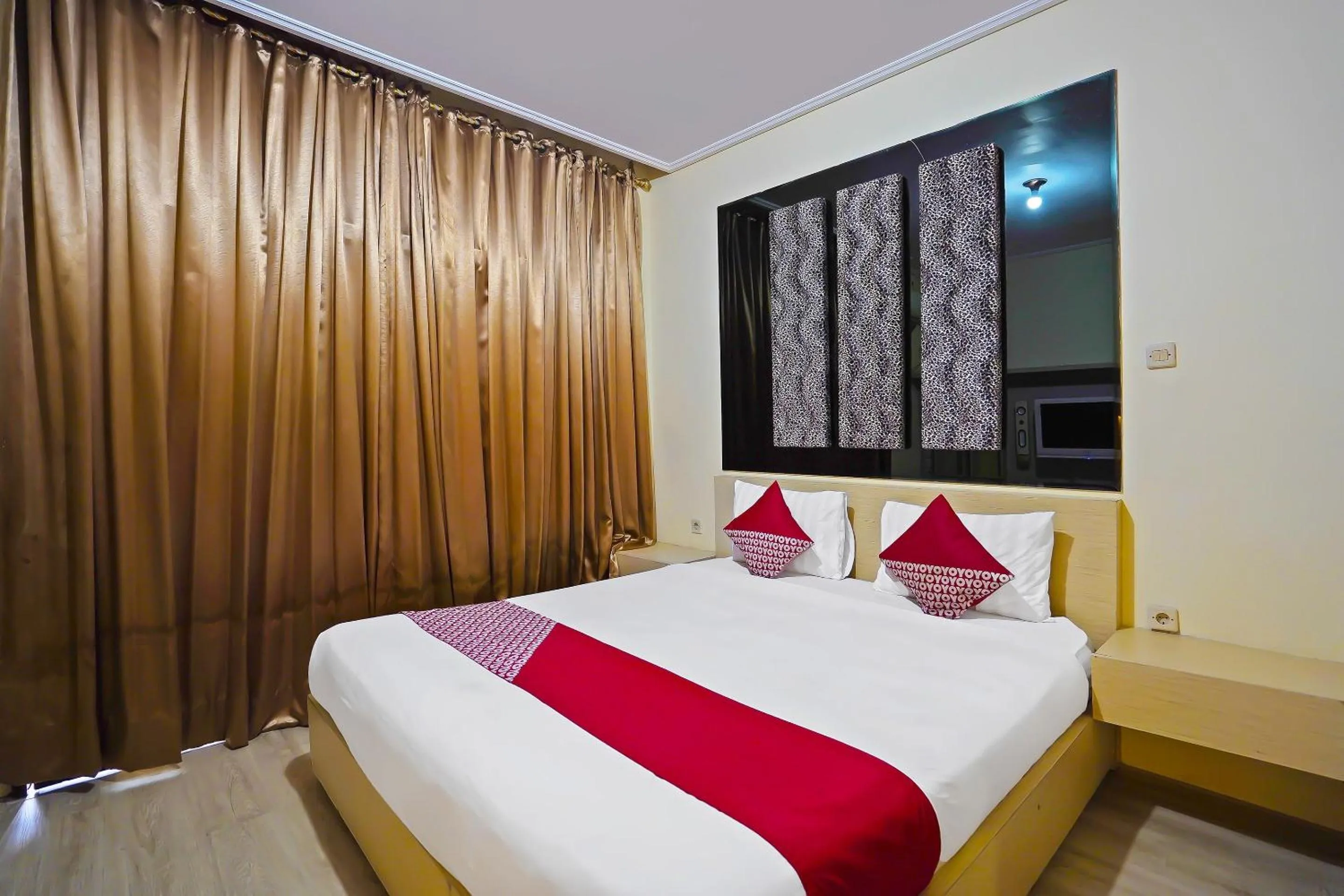 Bedroom, Bed in OYO Life 511 Grace Residence