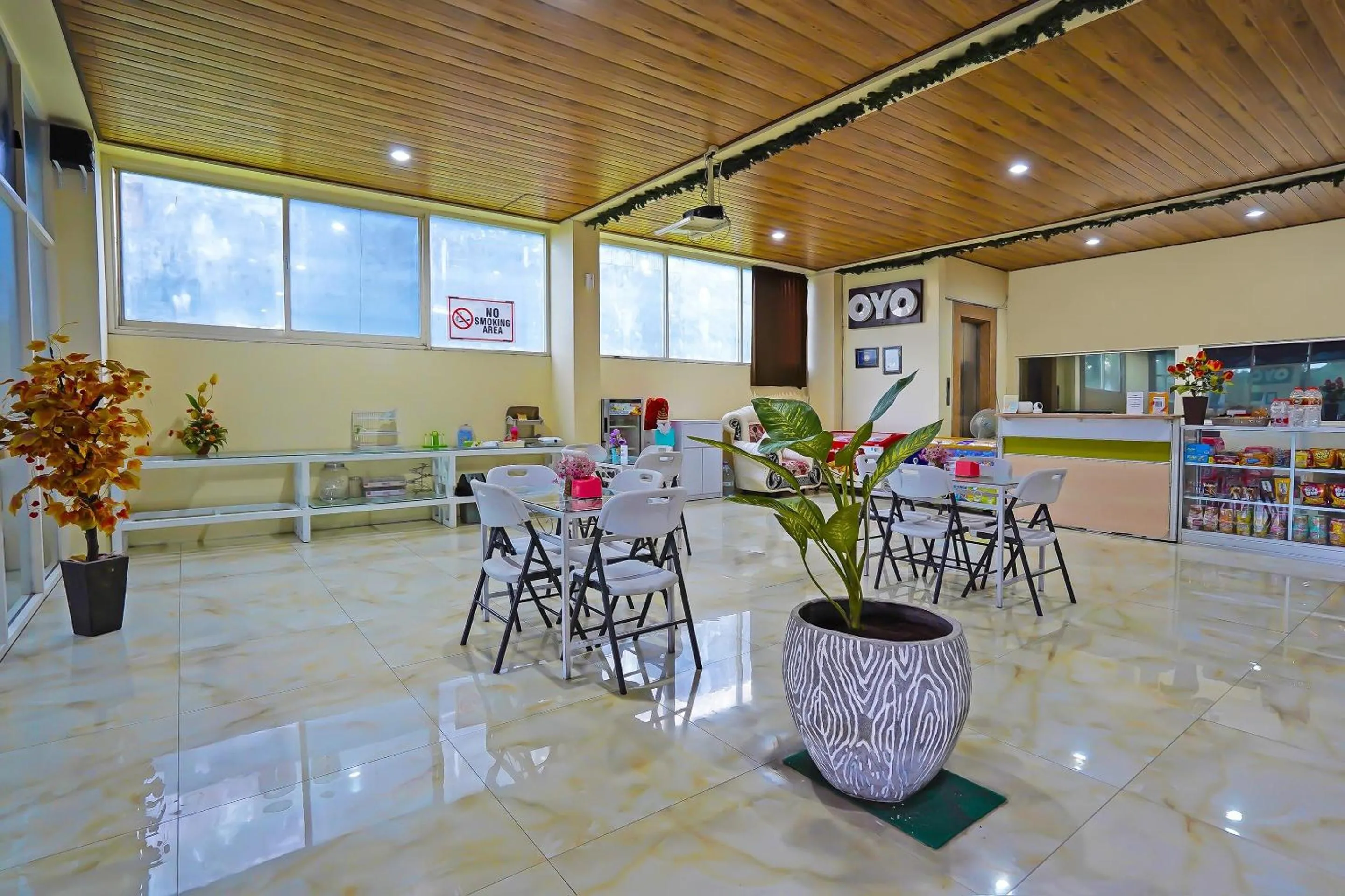 Lobby or reception in OYO Life 511 Grace Residence