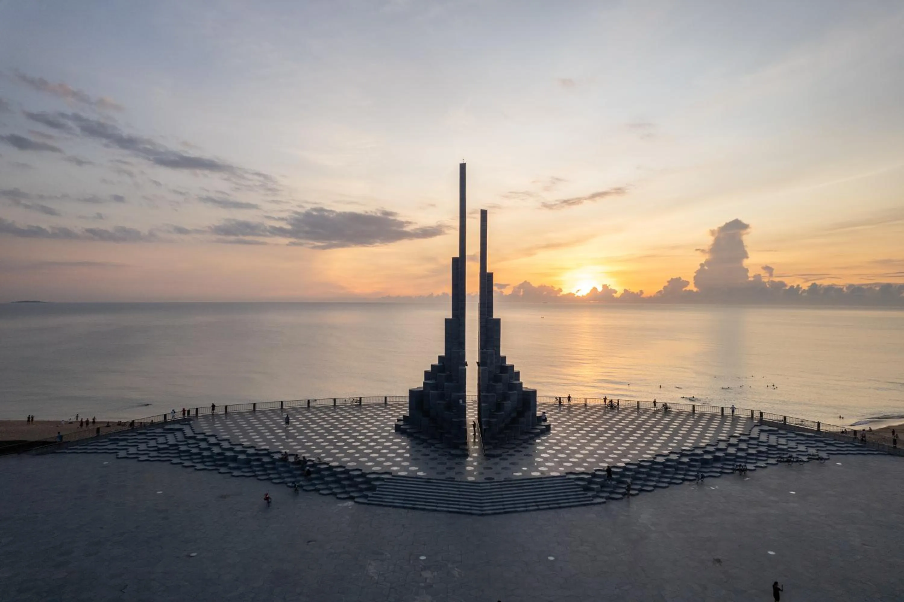 Nearby landmark in Khách sạn Minh Long