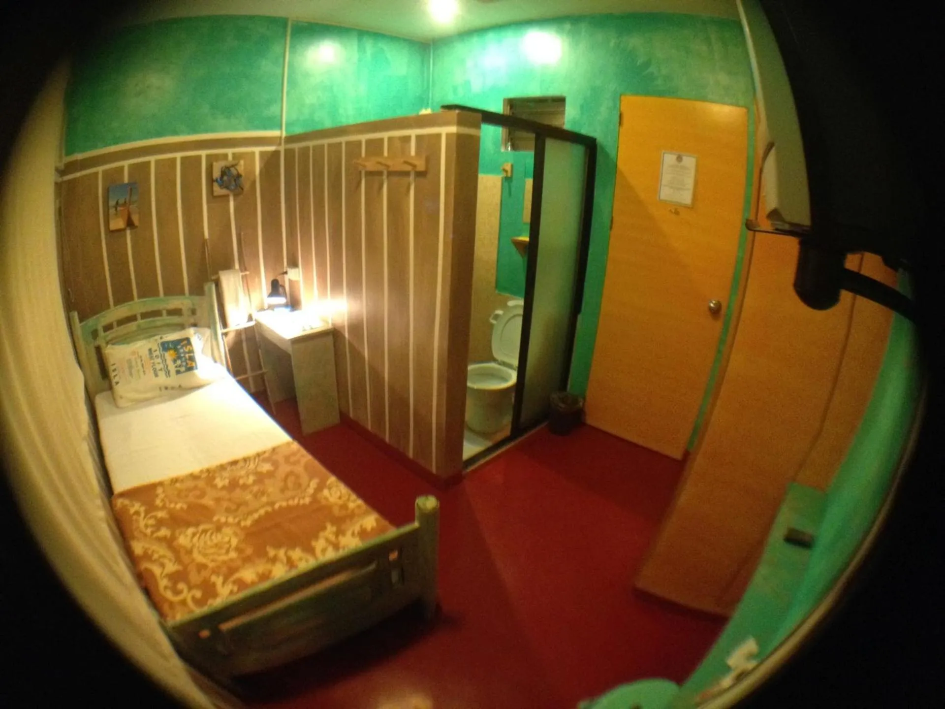 Bed in Gabby's Bed & Breakfast