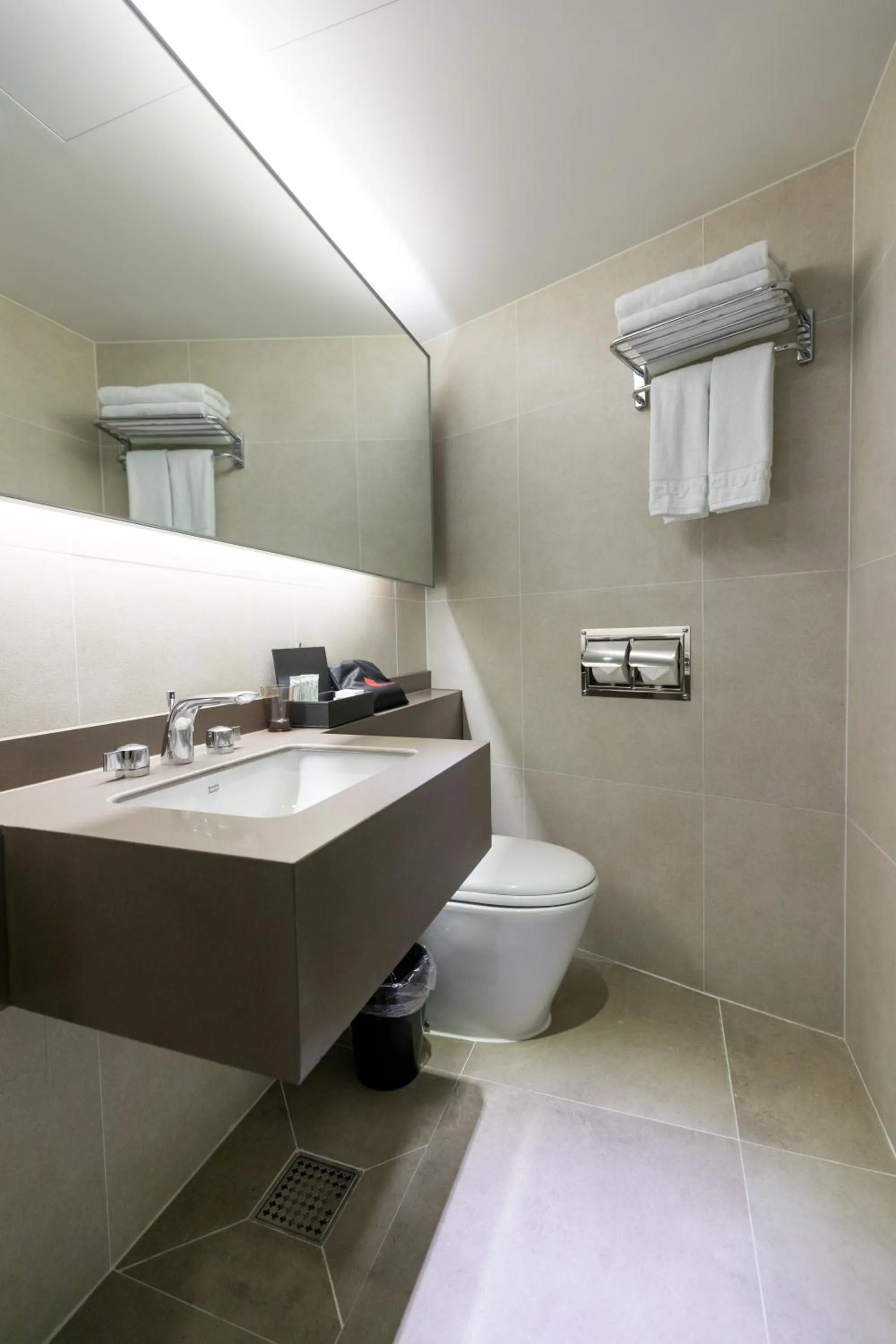 Toilet, Bathroom in Co-op City Hotel Harborview