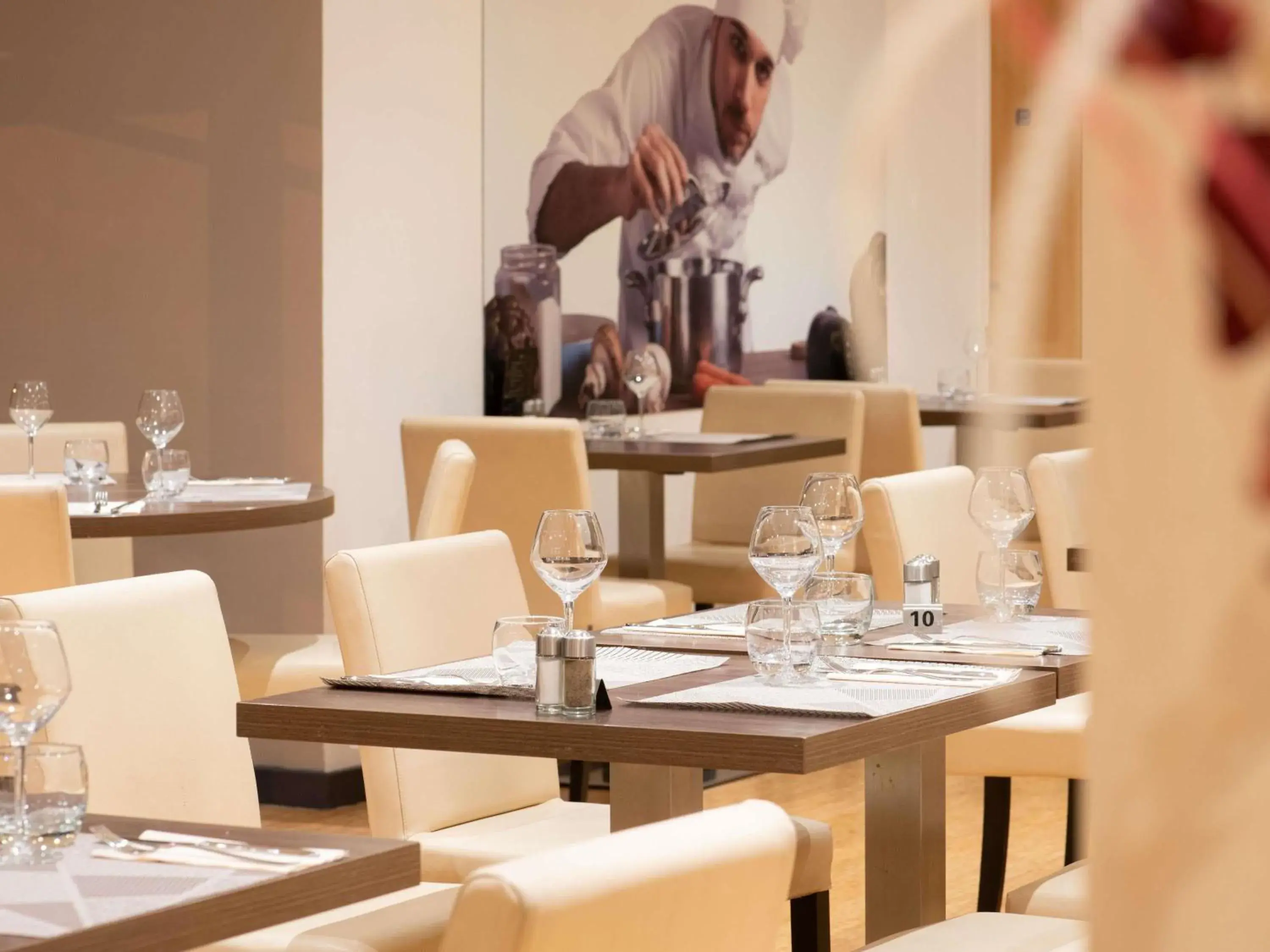 Restaurant/places to eat in ibis Lyon Est Chaponnay Restaurant/places to eat in ibis Lyon Est Chaponnay