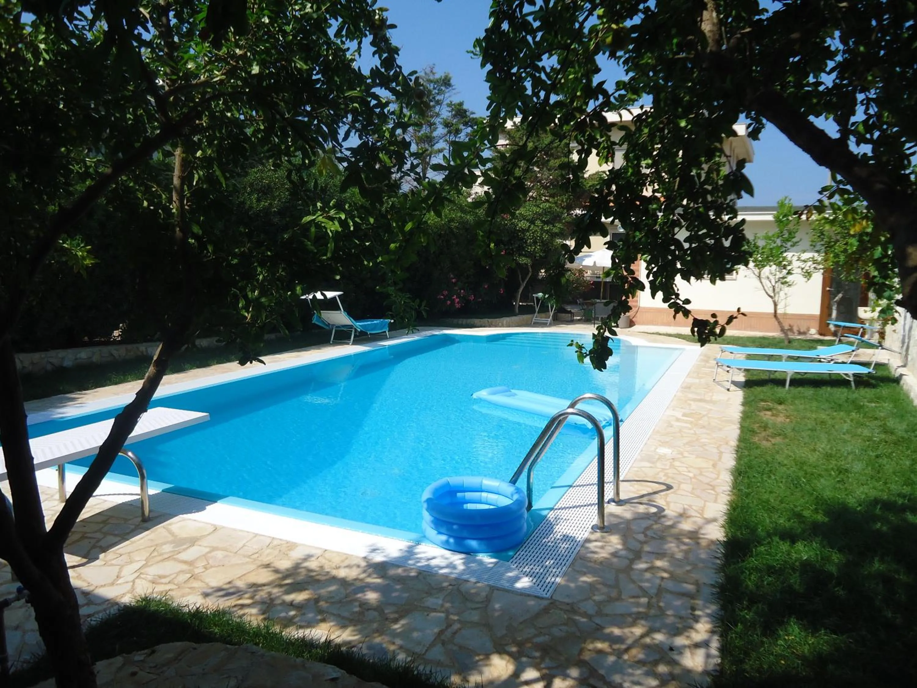 Swimming pool in Villa Dafne