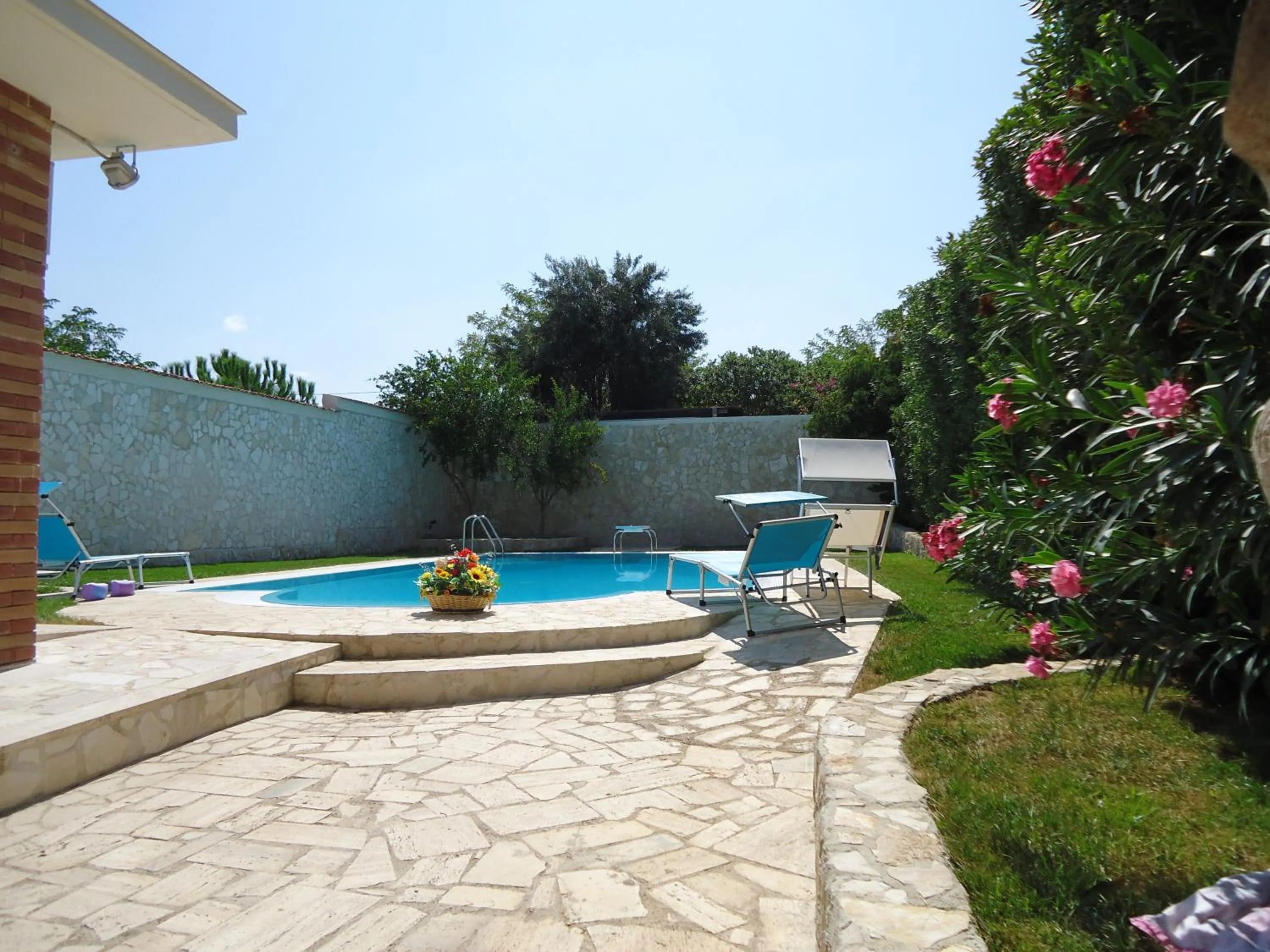 Swimming pool in Villa Dafne
