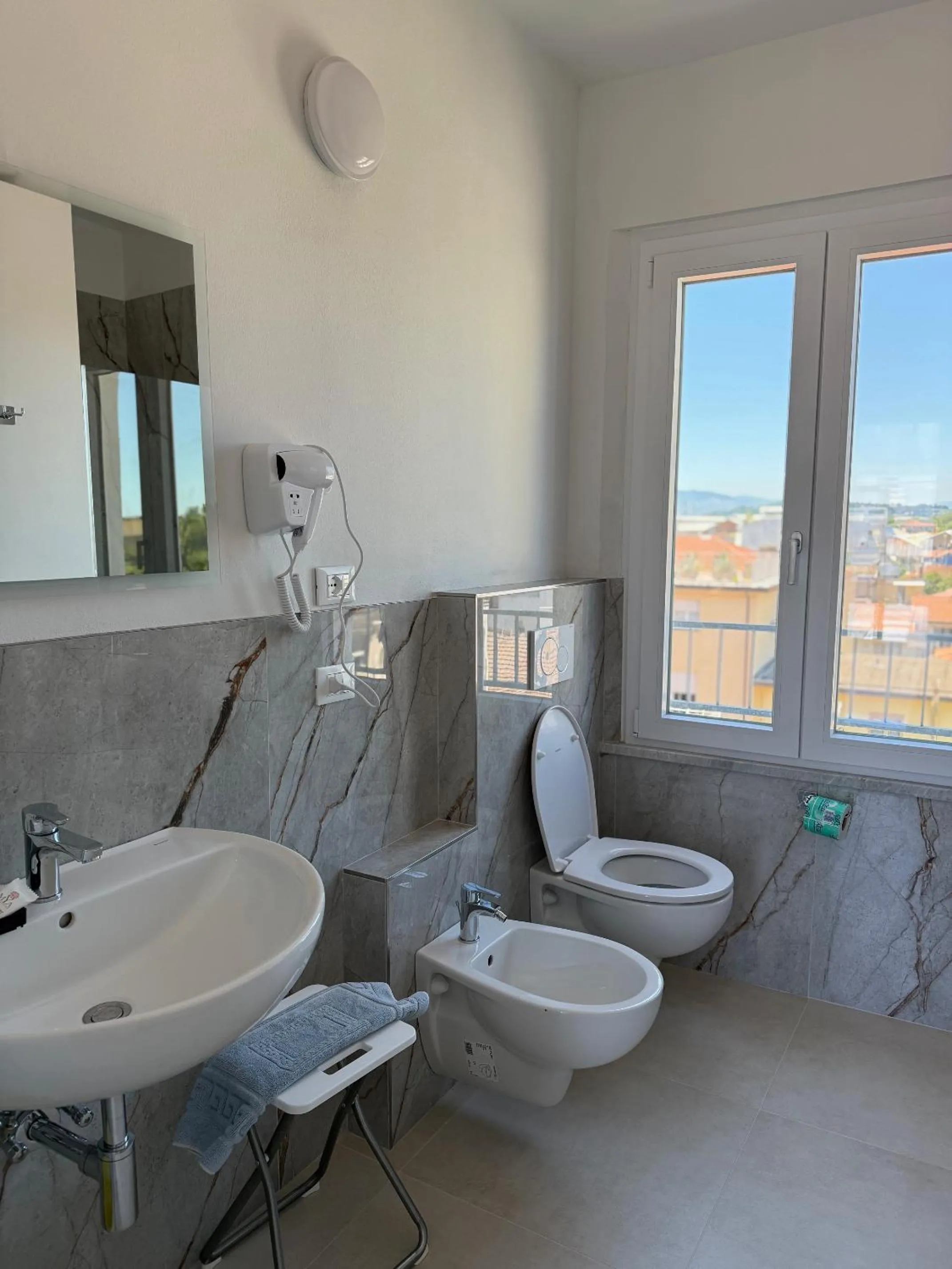 Bathroom in Hotel Pigalle