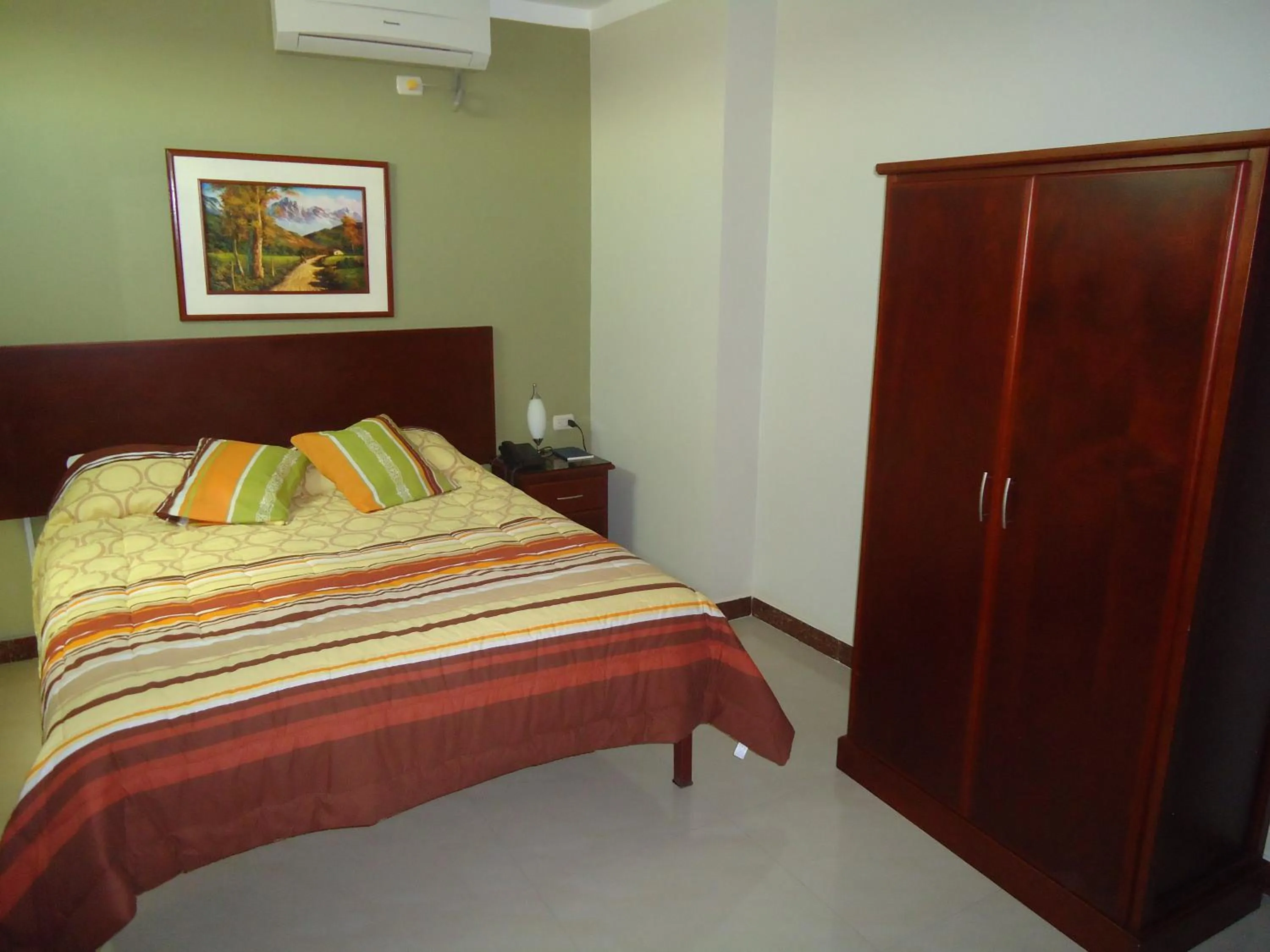 Bed in Sol Del Sur Hotel