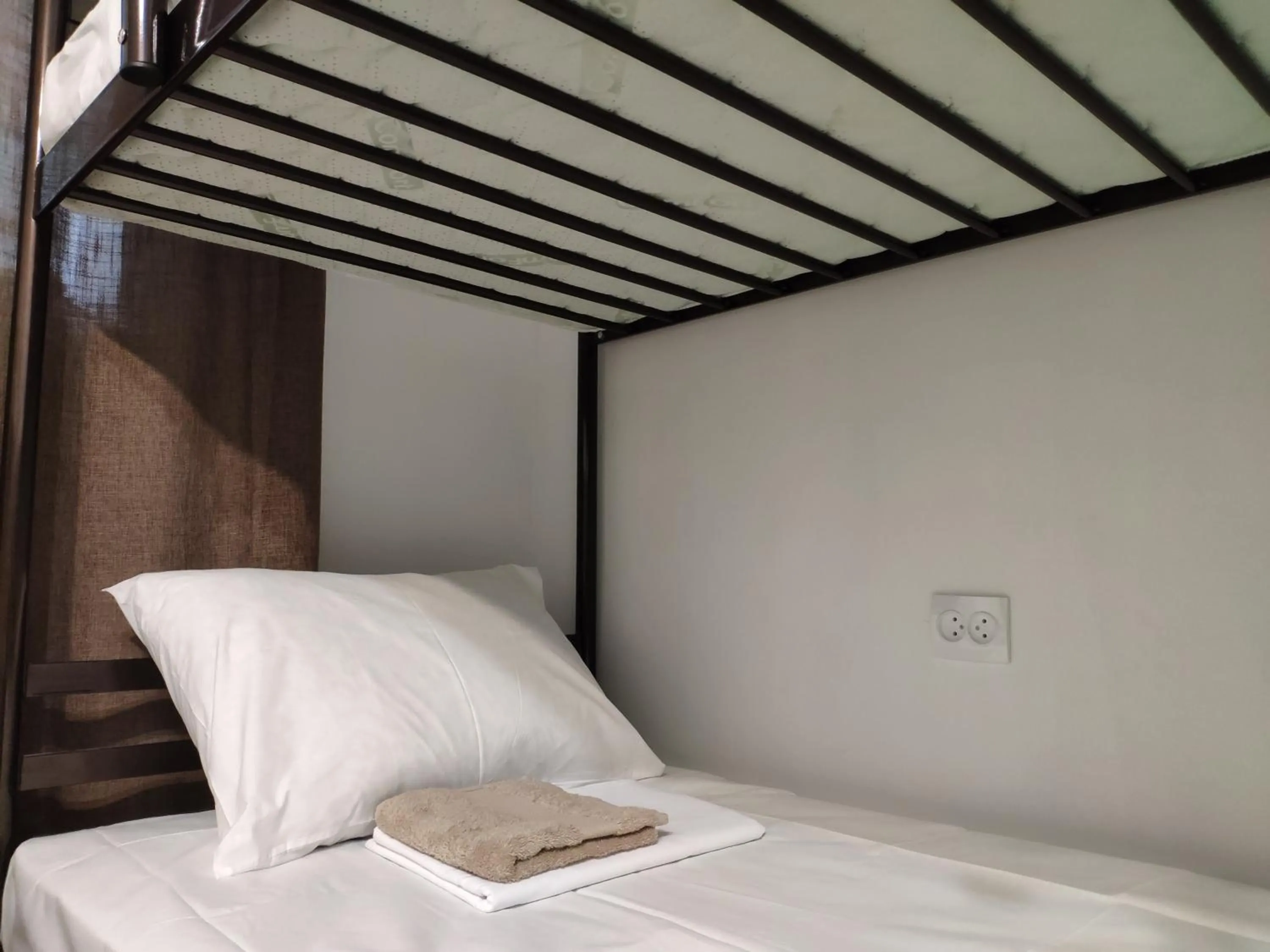 bunk bed, Bed in Friends Forever