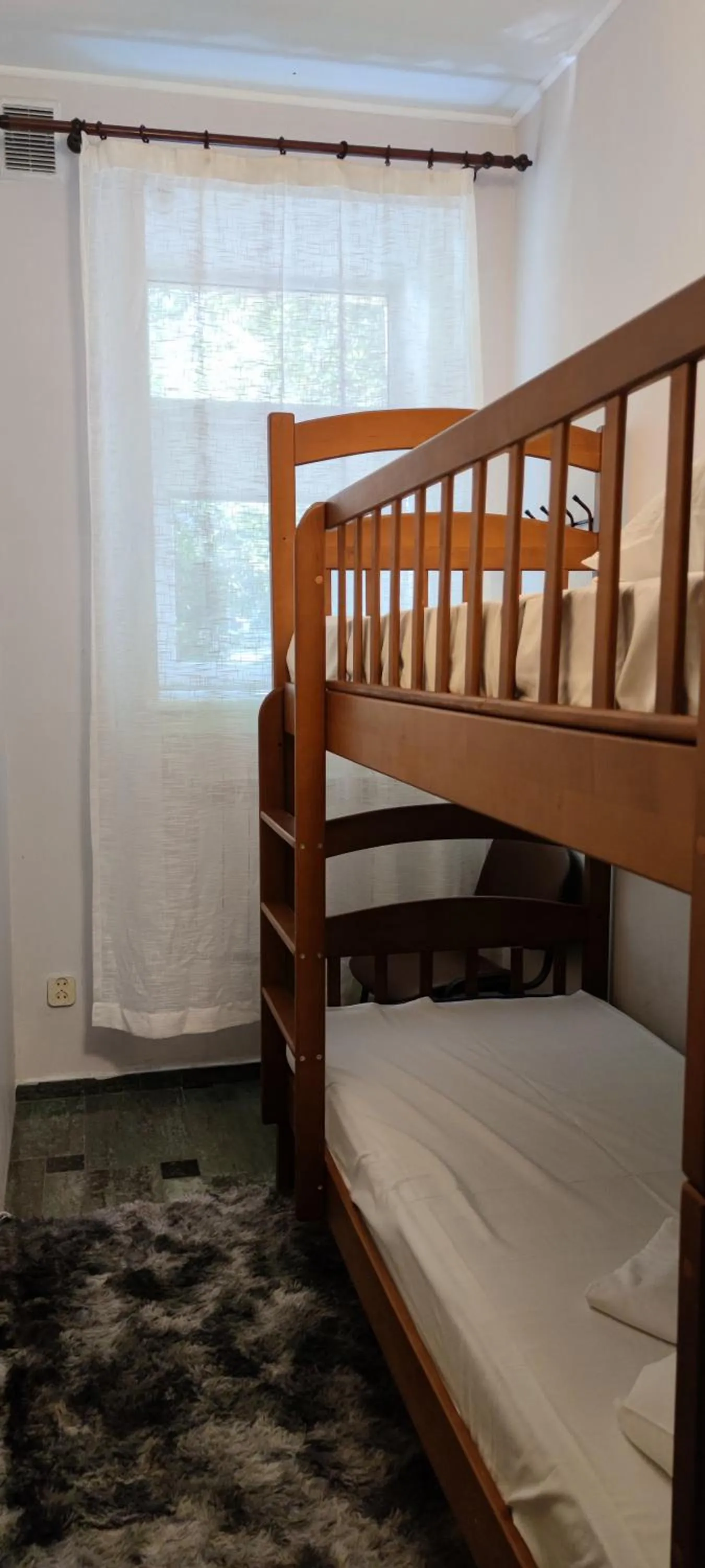 bunk bed, Bed in Friends Forever