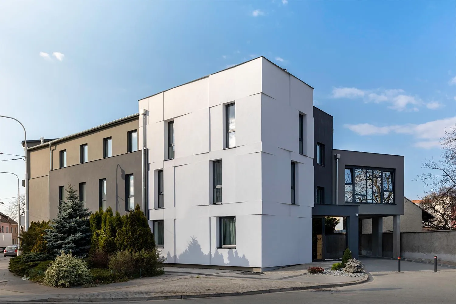 Property building in 4 SMART HOTEL