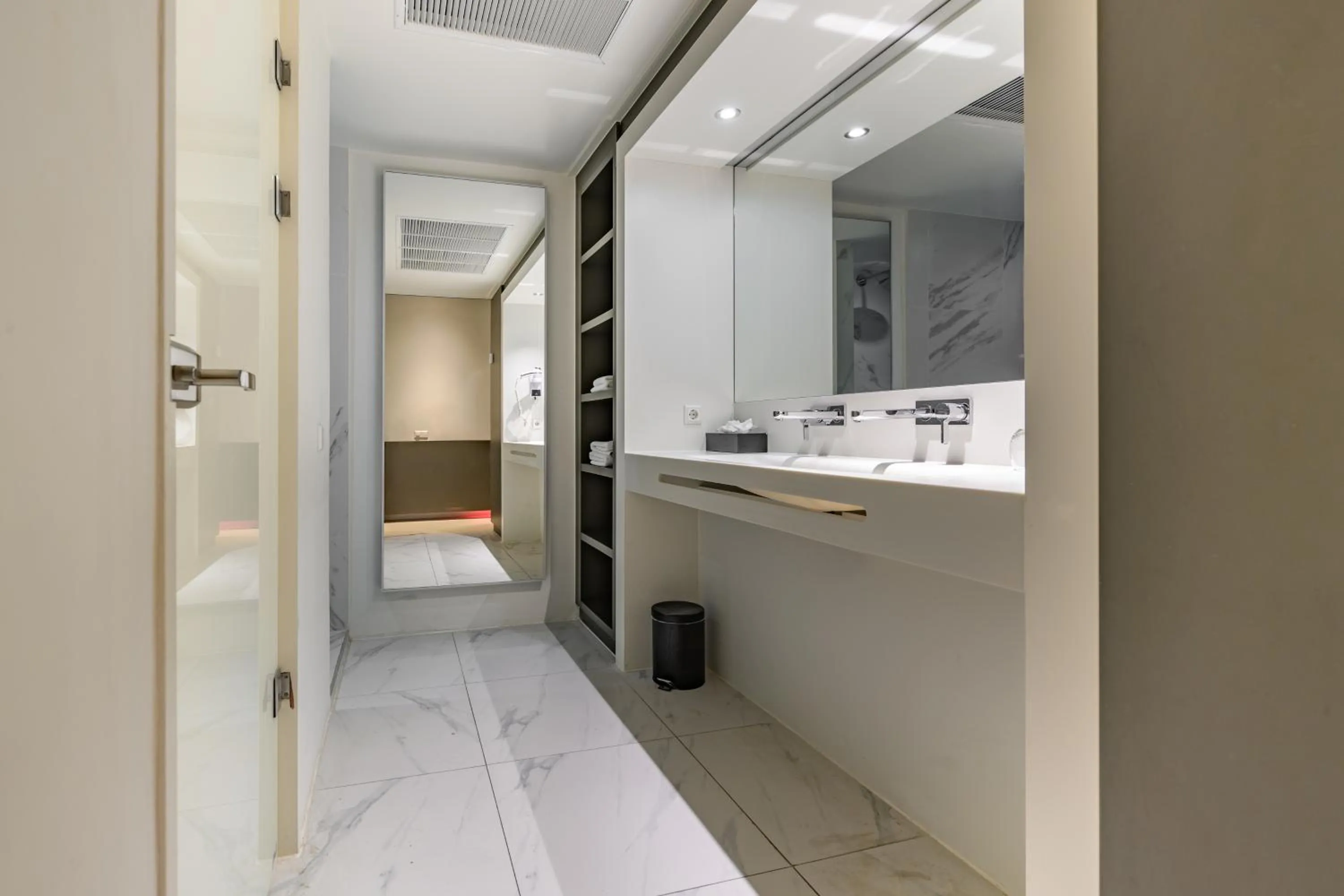 Bathroom in Papagayo Beach Hotel