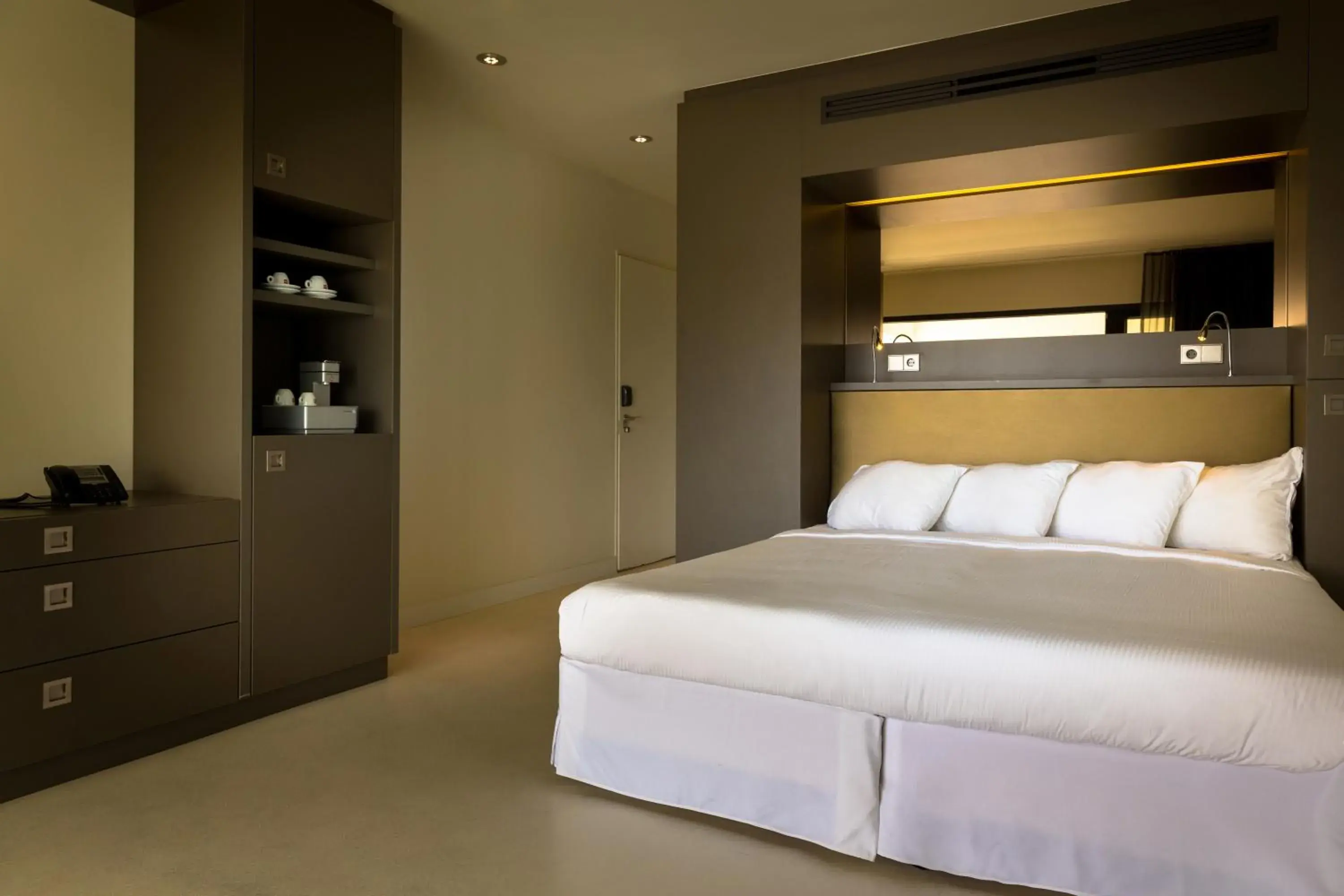 Bed in Papagayo Beach Hotel Bed in Papagayo Beach Hotel