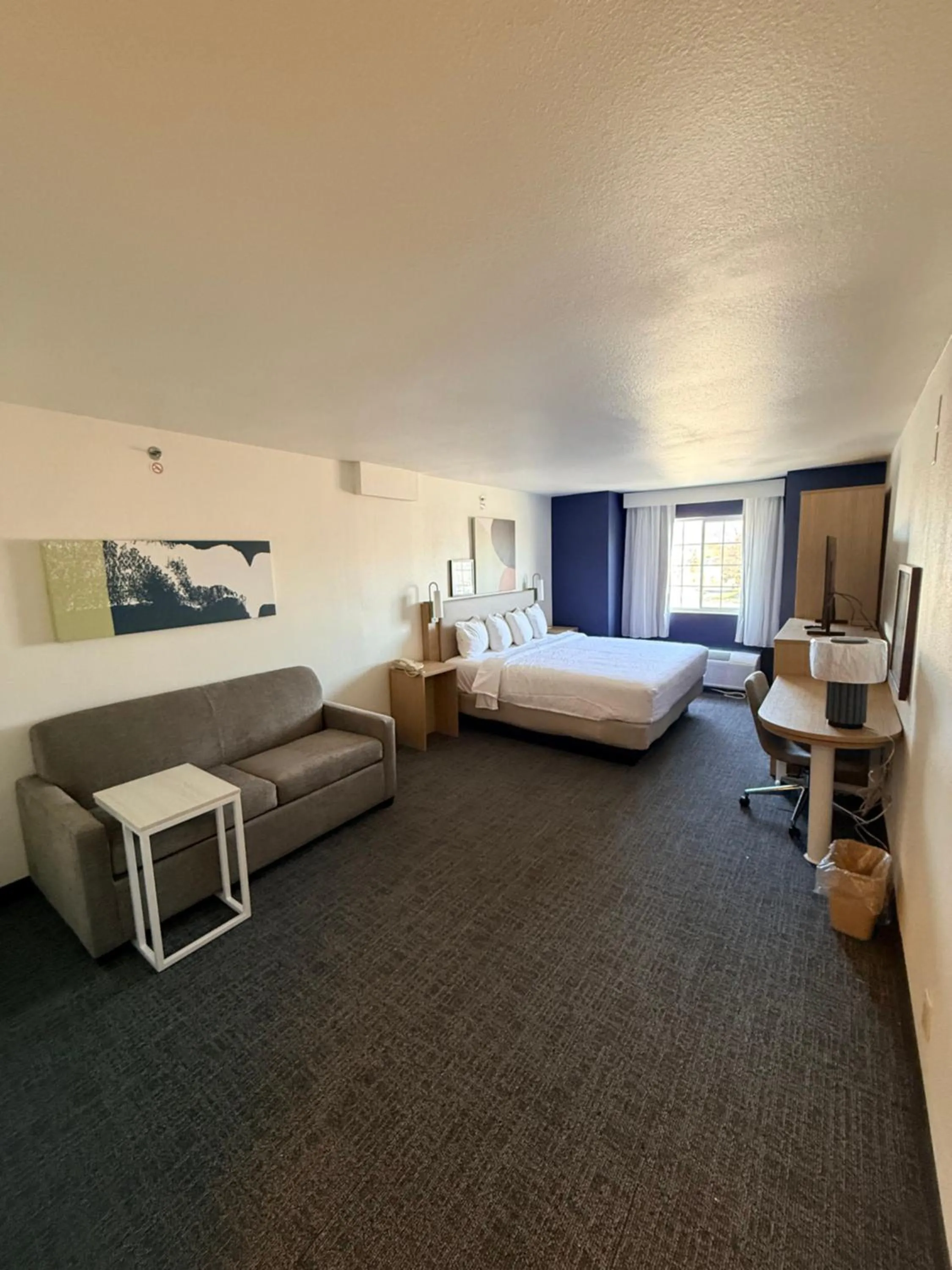 Bed in Spark by Hilton Appleton
