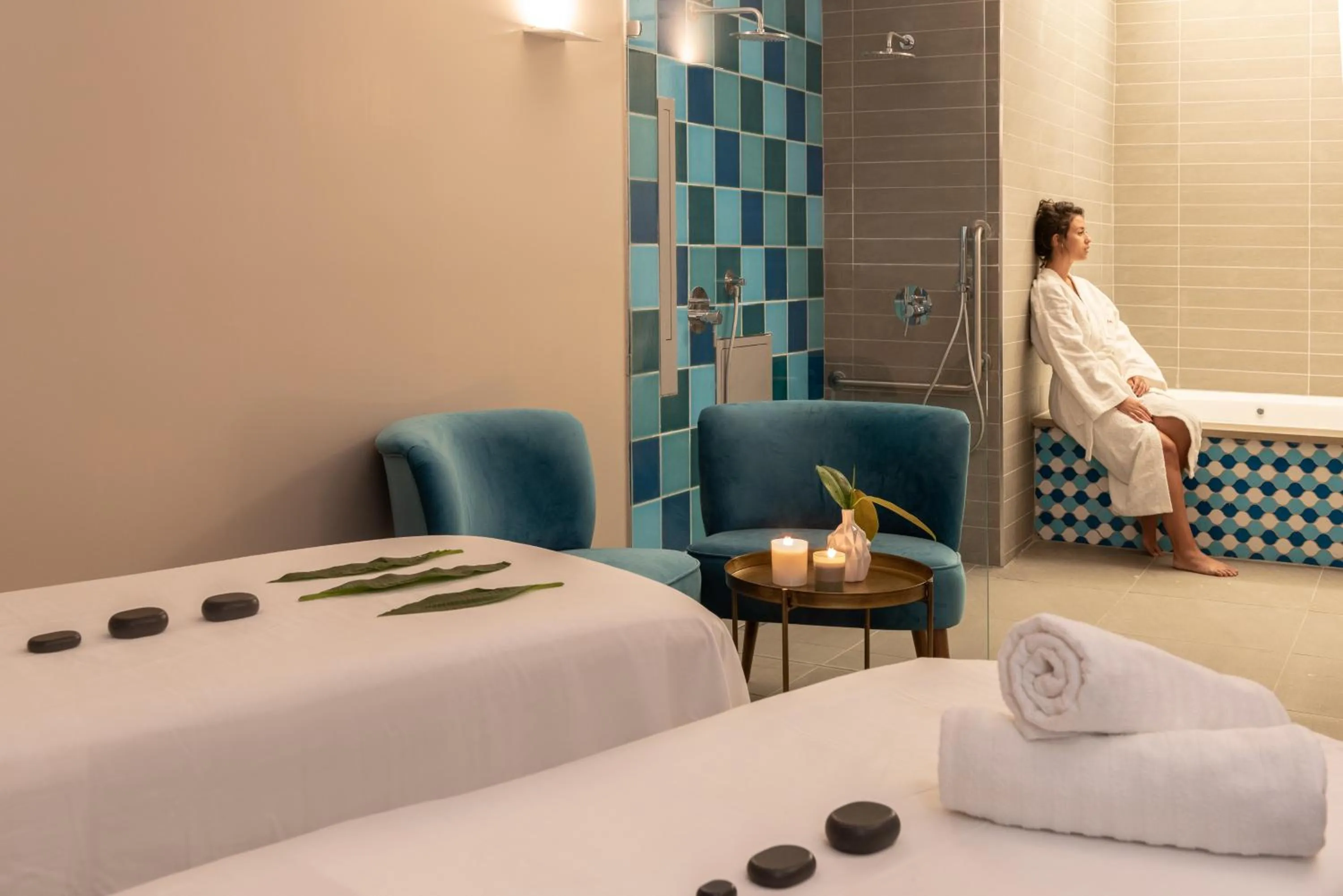 Spa and wellness centre/facilities, Bed in Leonardo Hotel Negev