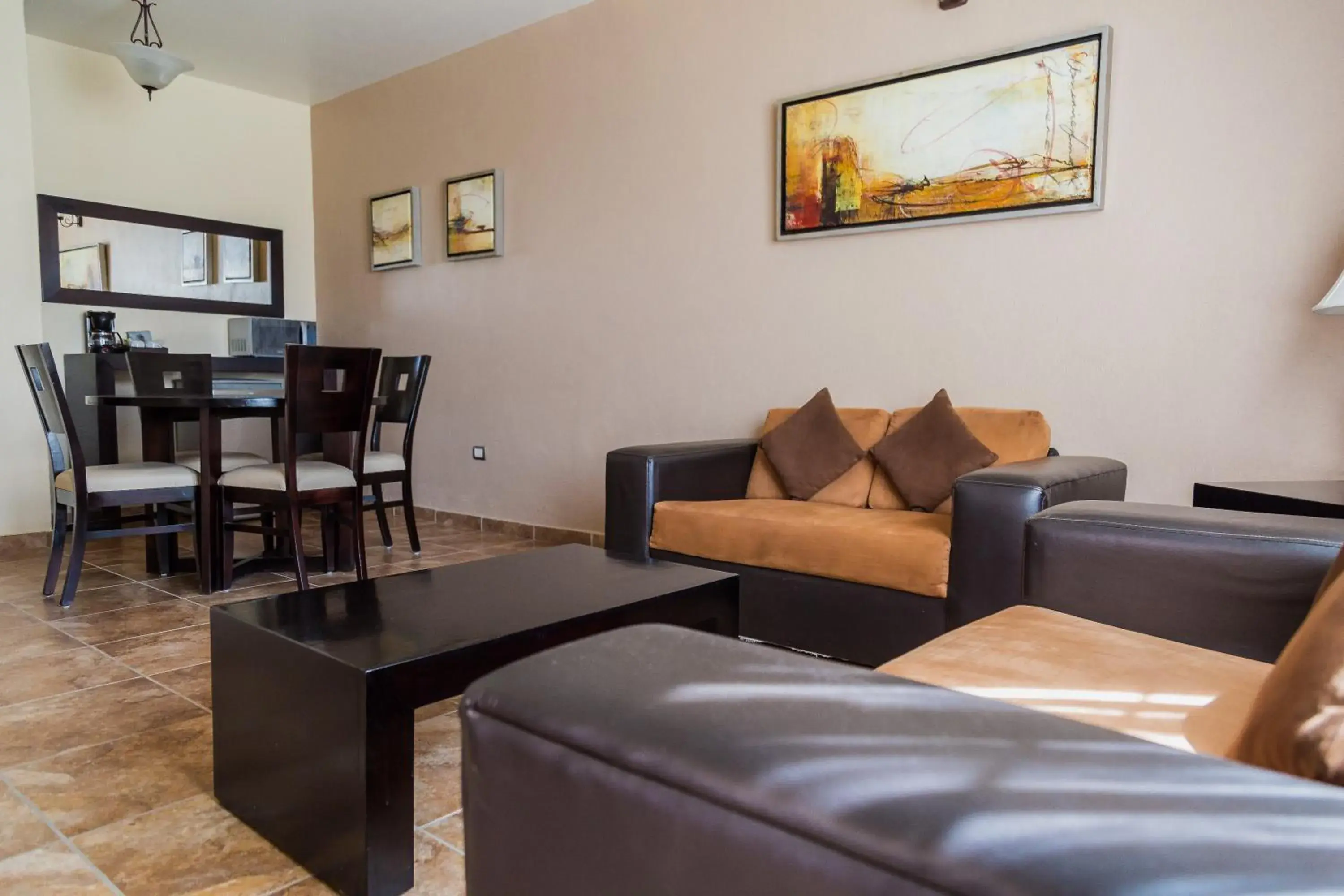 Deluxe Queen Room with Two Queen Beds in Hotel Real de San Jose Deluxe Queen Room with Two Queen Beds in Hotel Real de San Jose