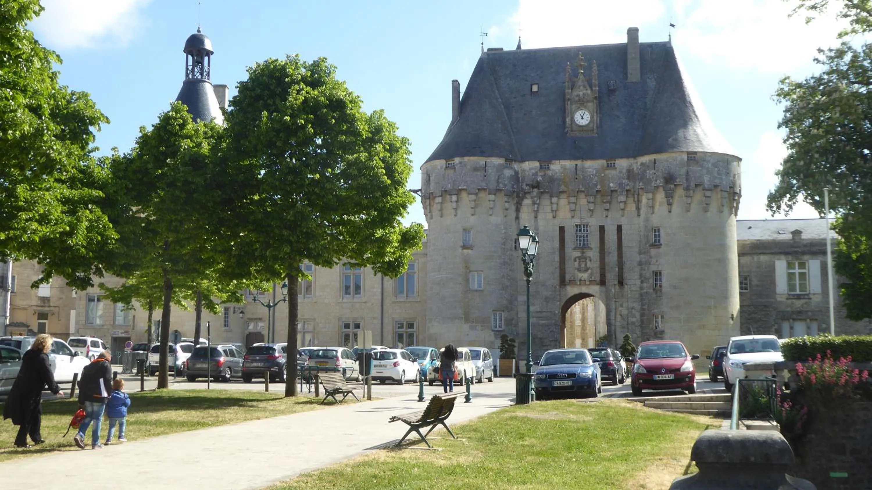 Nearby landmark in Bienvenue à la Frémigère