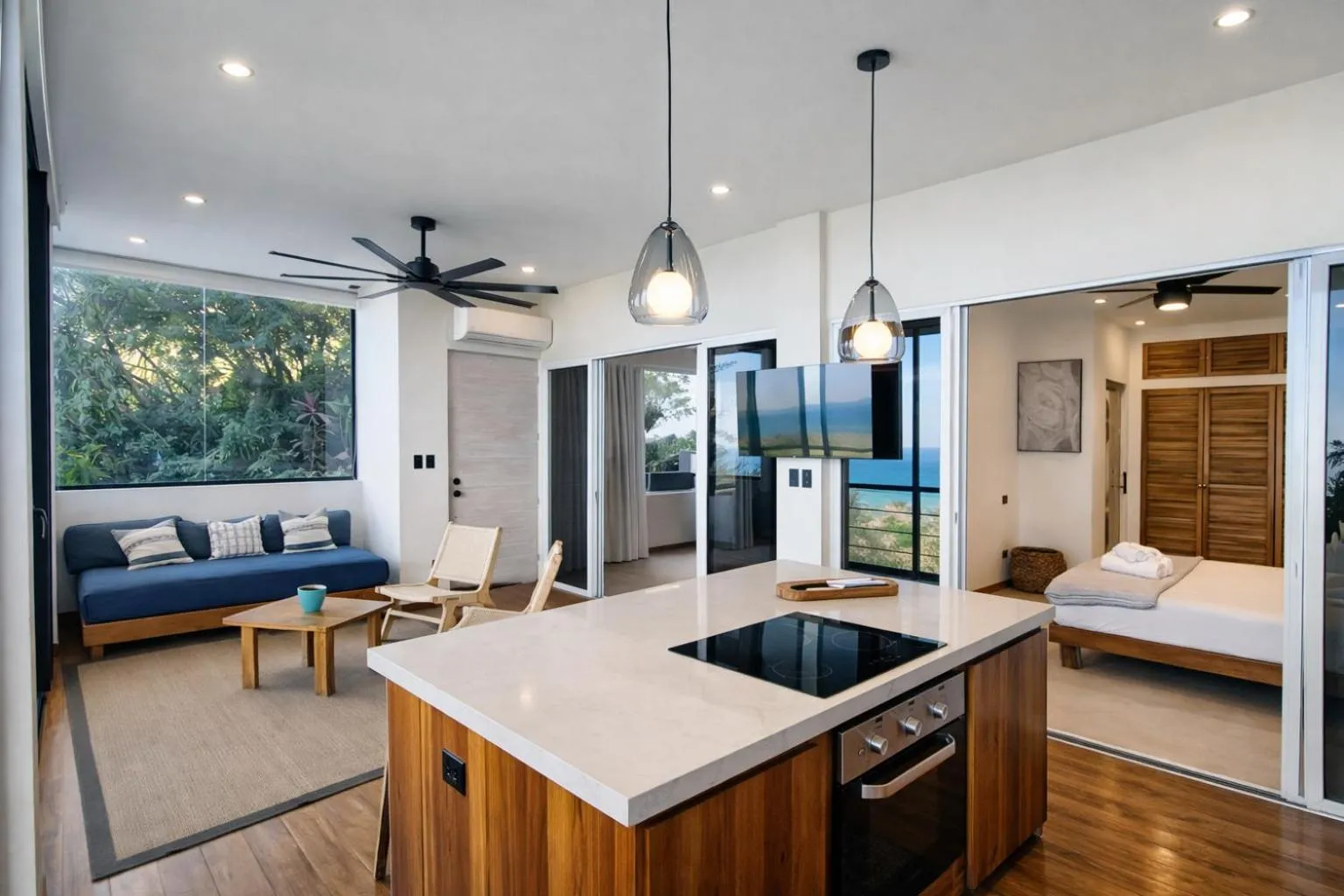 Bed in Vista Naranja Ocean View - Suite Apartment