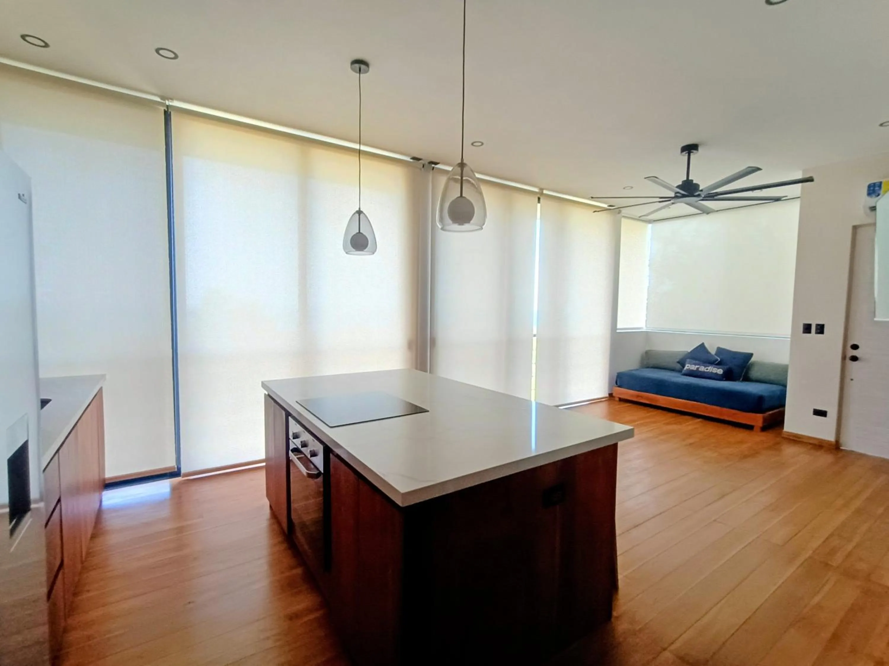 Kitchen or kitchenette in Vista Naranja Ocean View - Suite Apartment