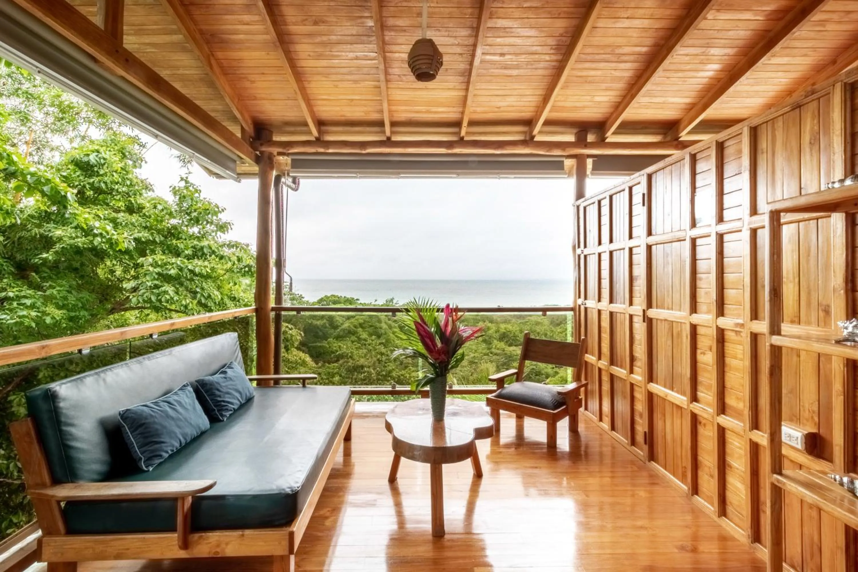 Balcony/Terrace in Vista Naranja Ocean View House