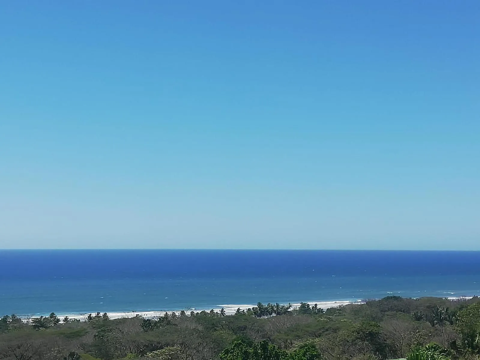 Natural landscape in Vista Naranja Ocean View House