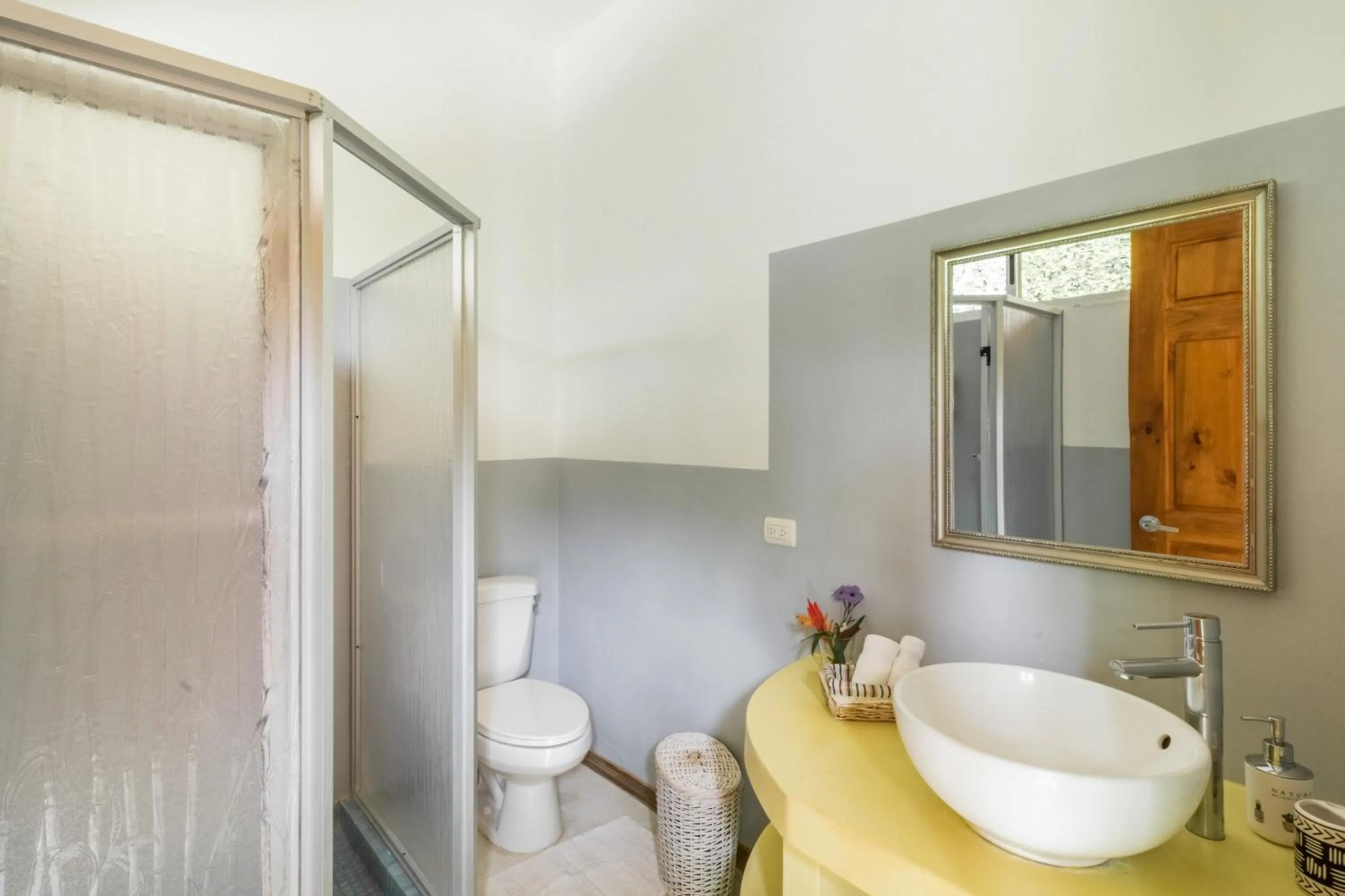 Bathroom in Vista Naranja Ocean View House