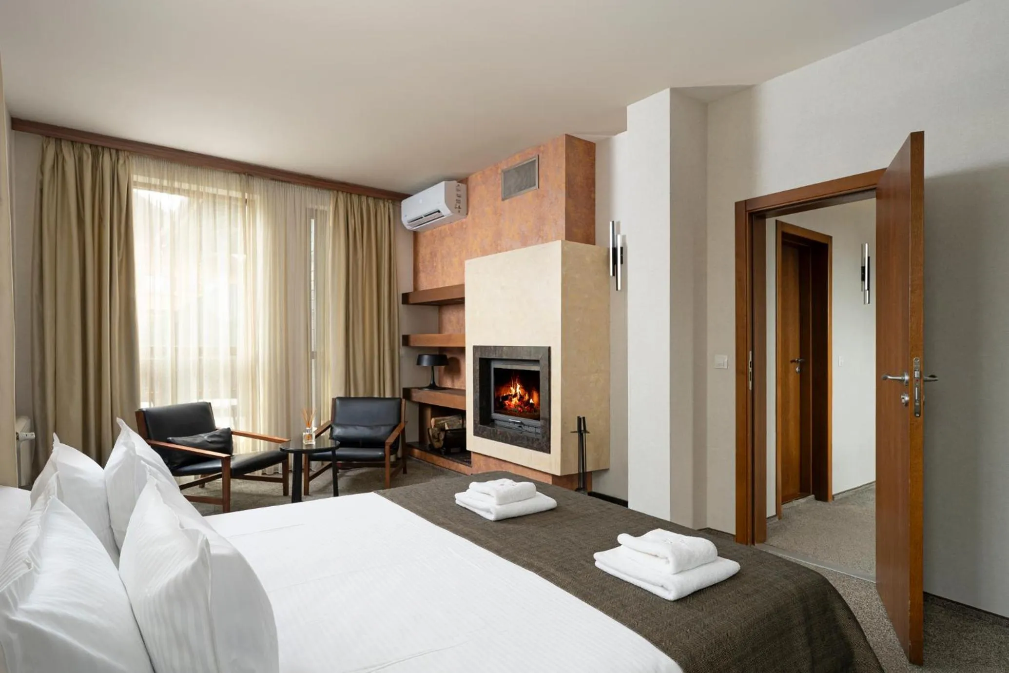 Bed in Boutique Hotel Uniqato