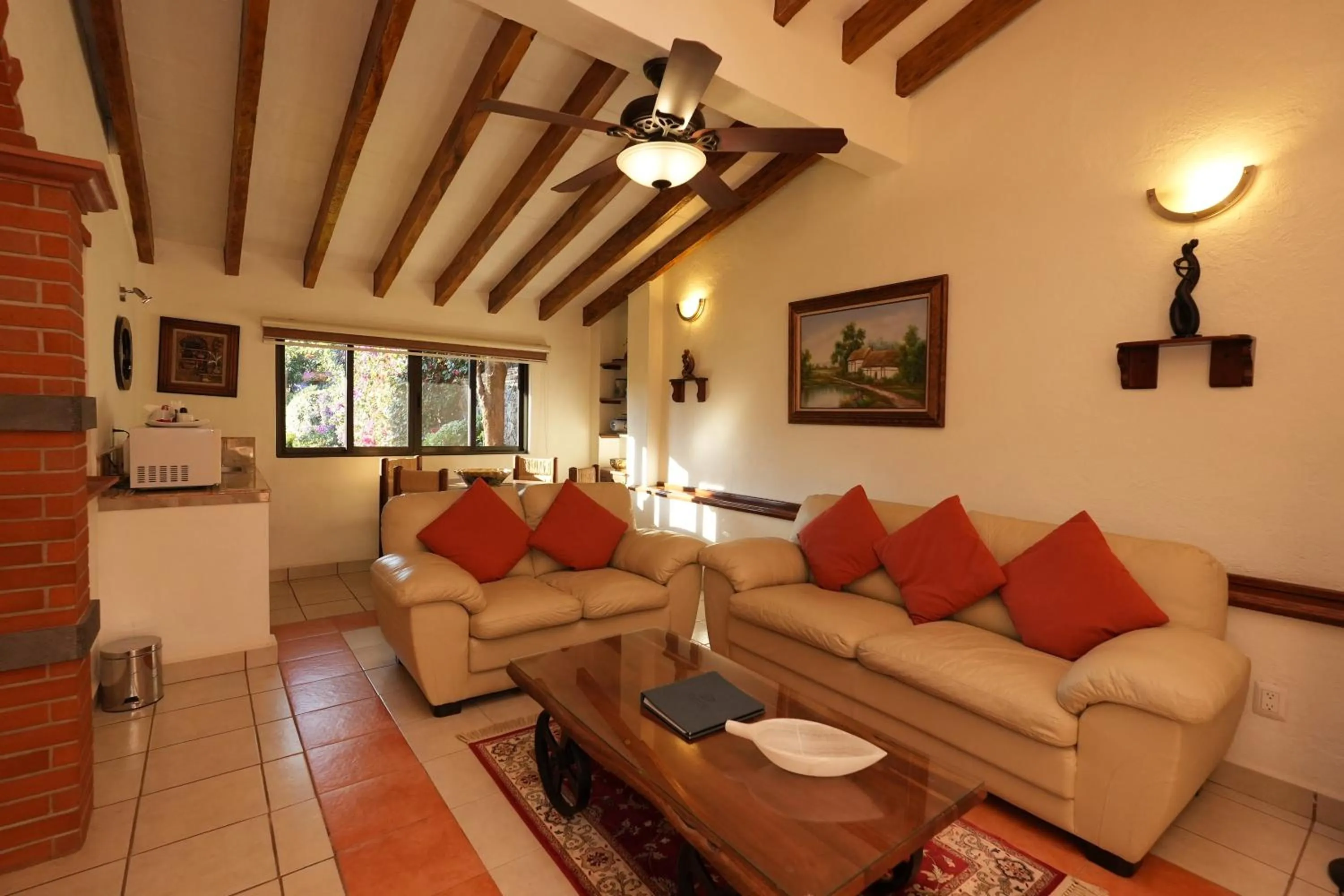 La Buena Vibra Wellness Resort & Spa