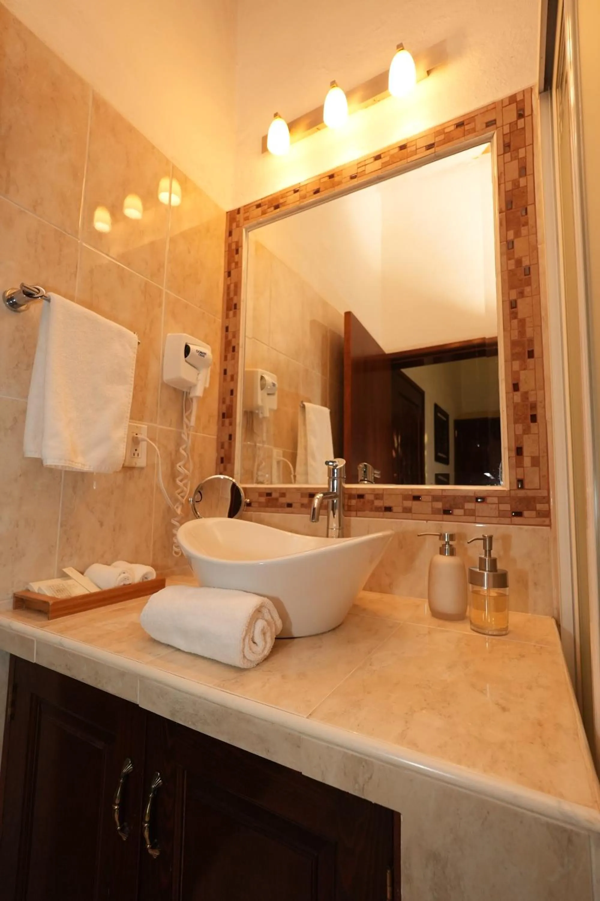 La Buena Vibra Wellness Resort & Spa