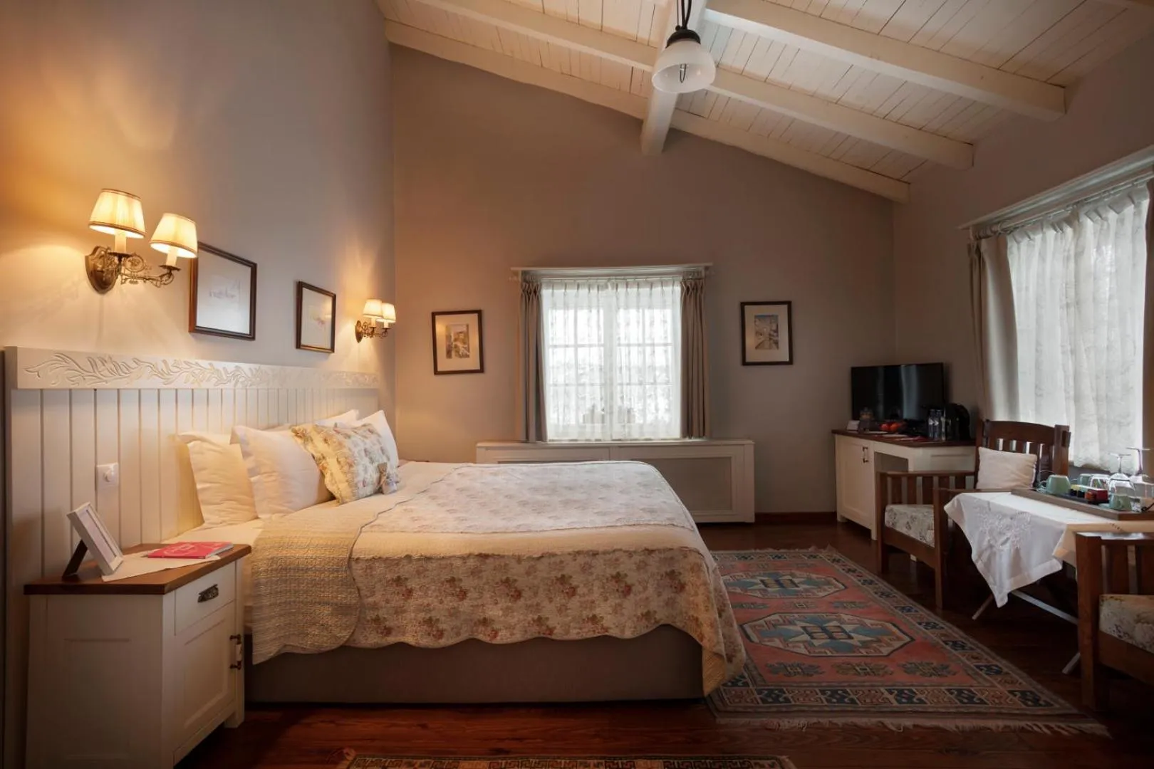 Bed in Casa Lavanda Boutique Hotel