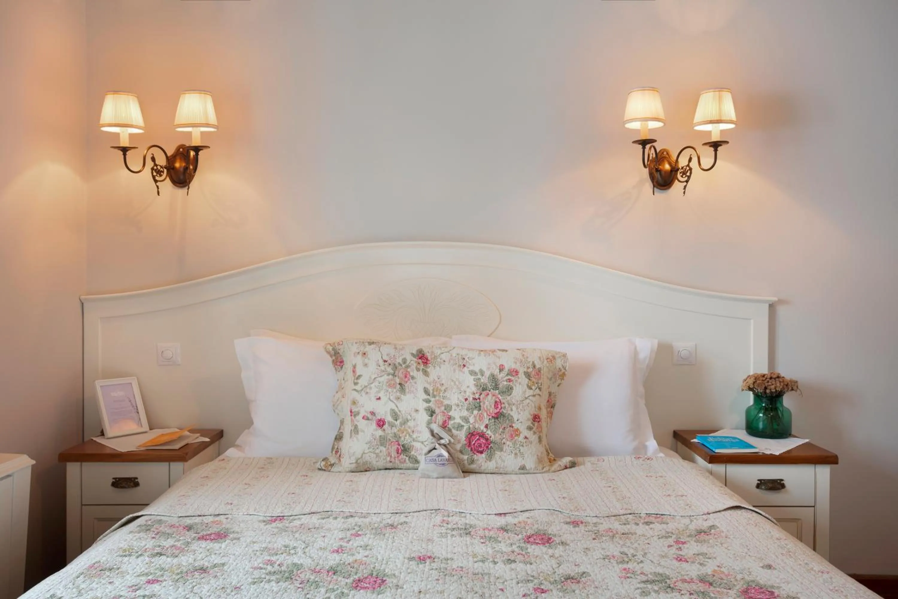 Bed in Casa Lavanda Boutique Hotel