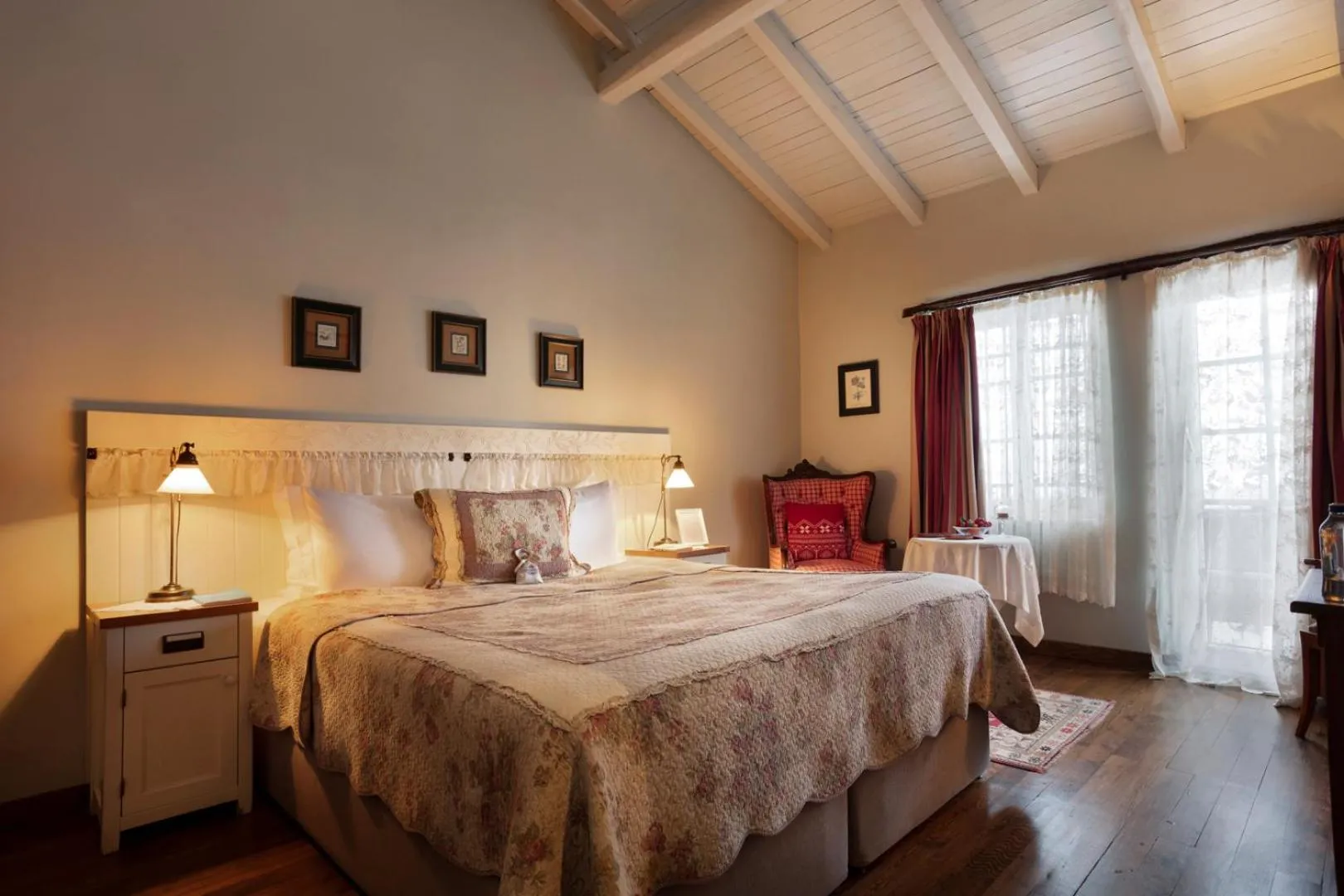 Bed in Casa Lavanda Boutique Hotel