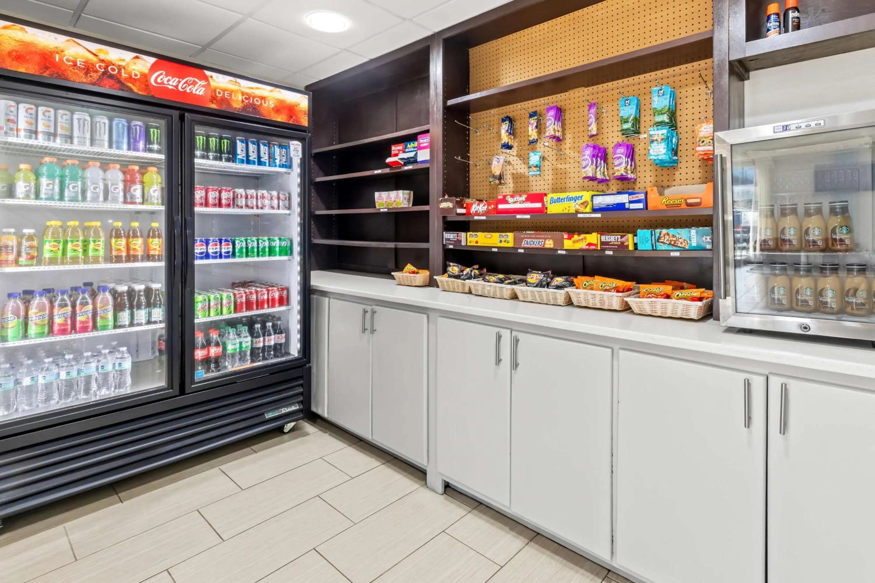 Property building in Best Western Atlanta Cumberland Galleria Hotel