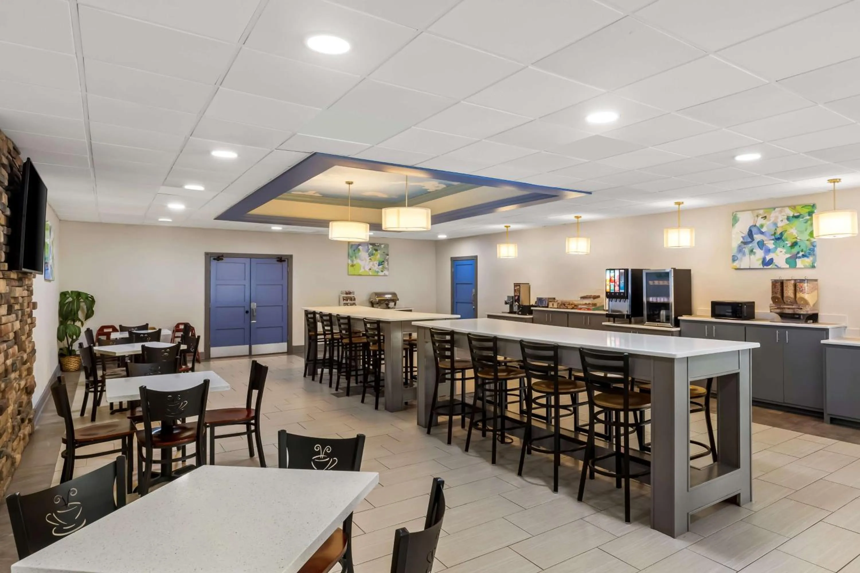 Breakfast in Best Western Atlanta Cumberland Galleria Hotel