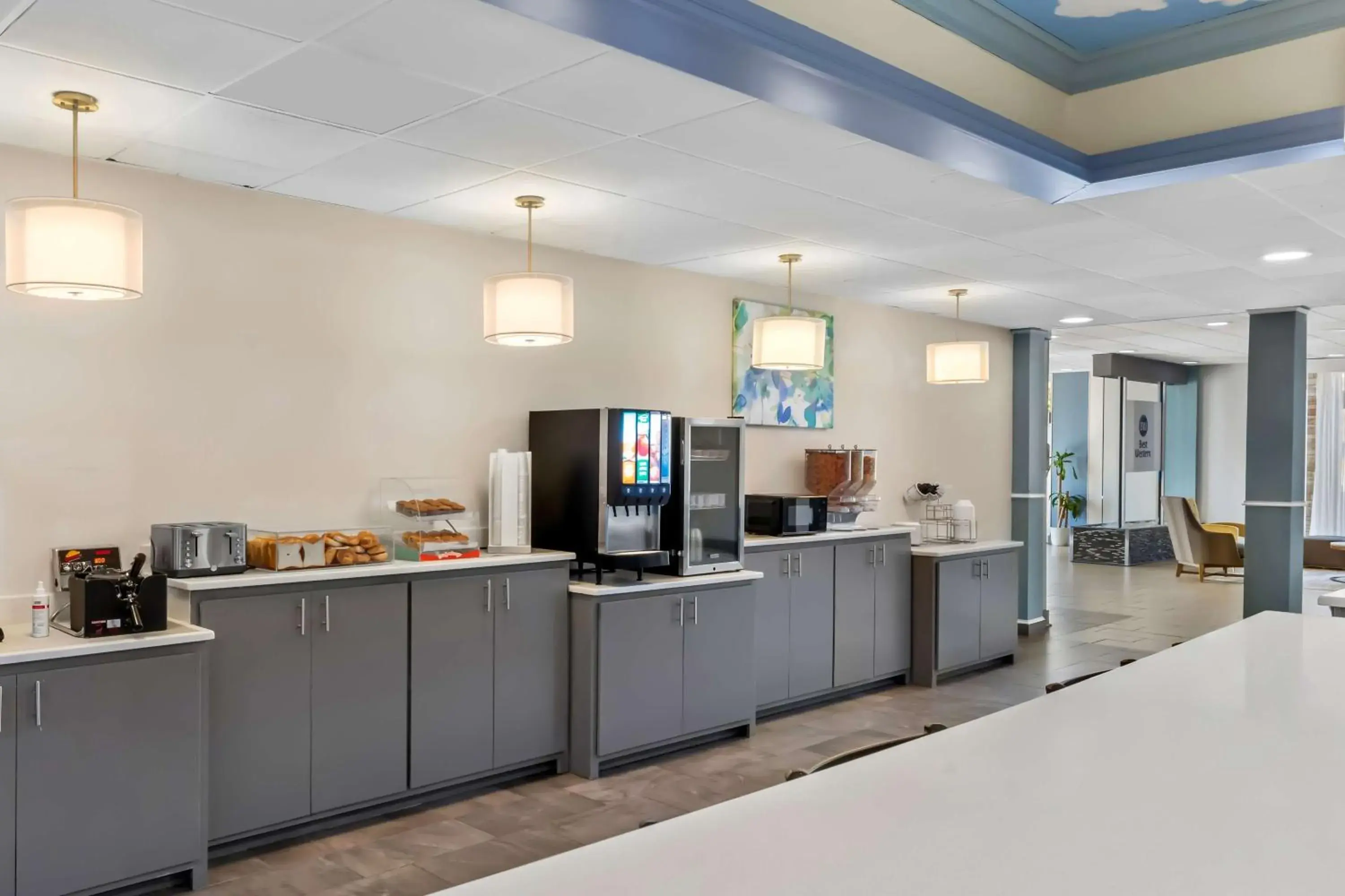 Breakfast in Best Western Atlanta Cumberland Galleria Hotel Breakfast in Best Western Atlanta Cumberland Galleria Hotel