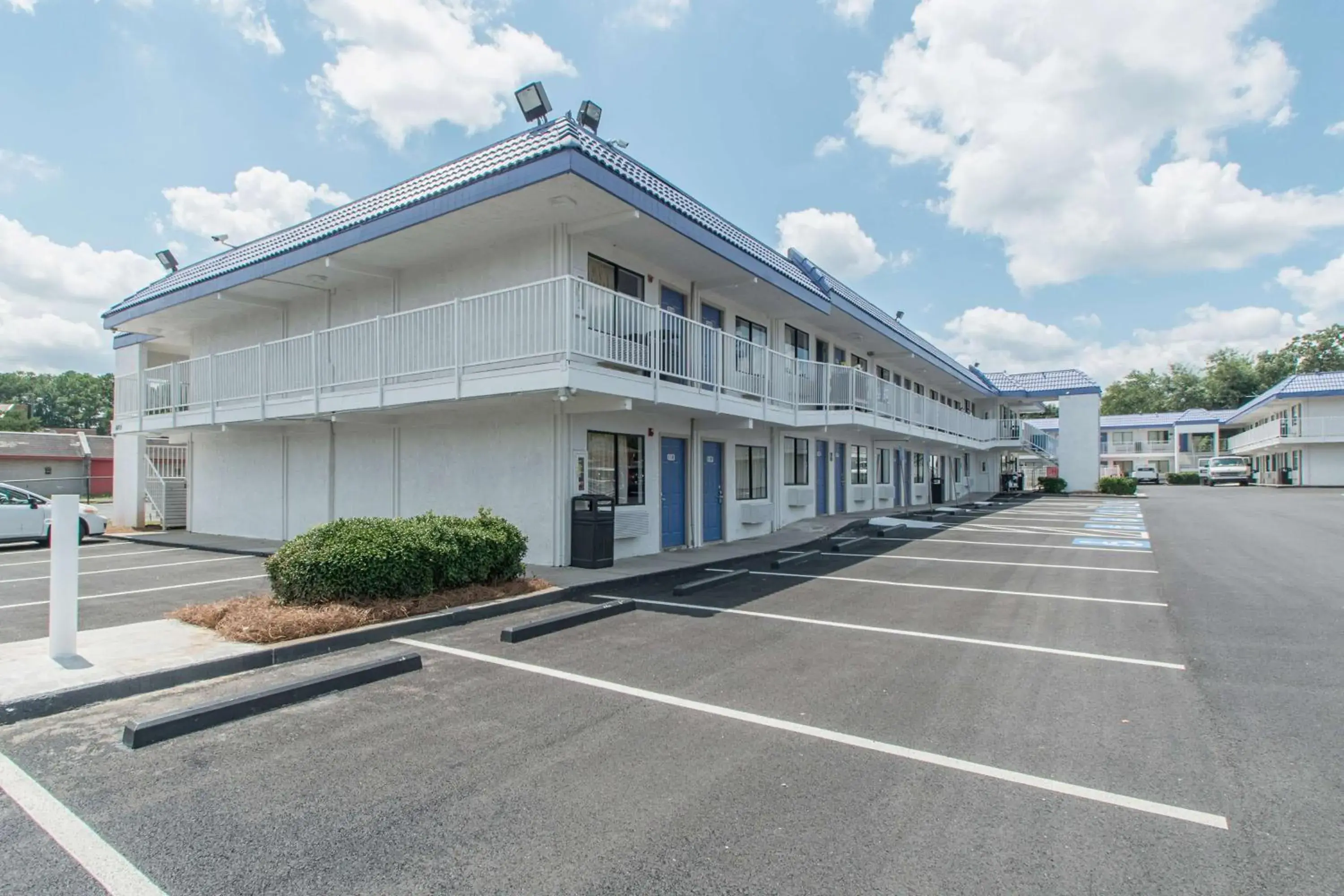 Property building in Motel 6-Norcross, GA - Atlanta Northeast Property building in Motel 6-Norcross, GA - Atlanta Northeast
