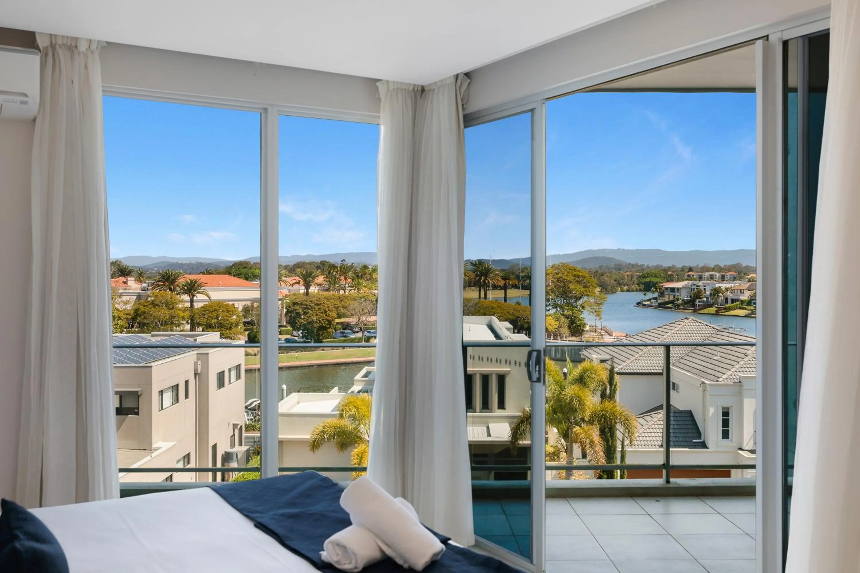 Bedroom, Bed in Azzura Greens Resort