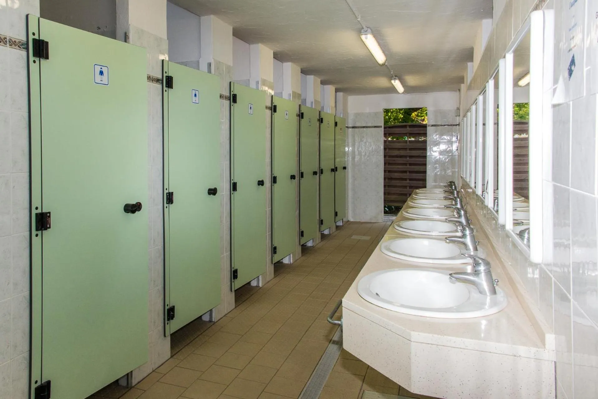 Bathroom in Club del Sole Marina Romea Easy Camping Village