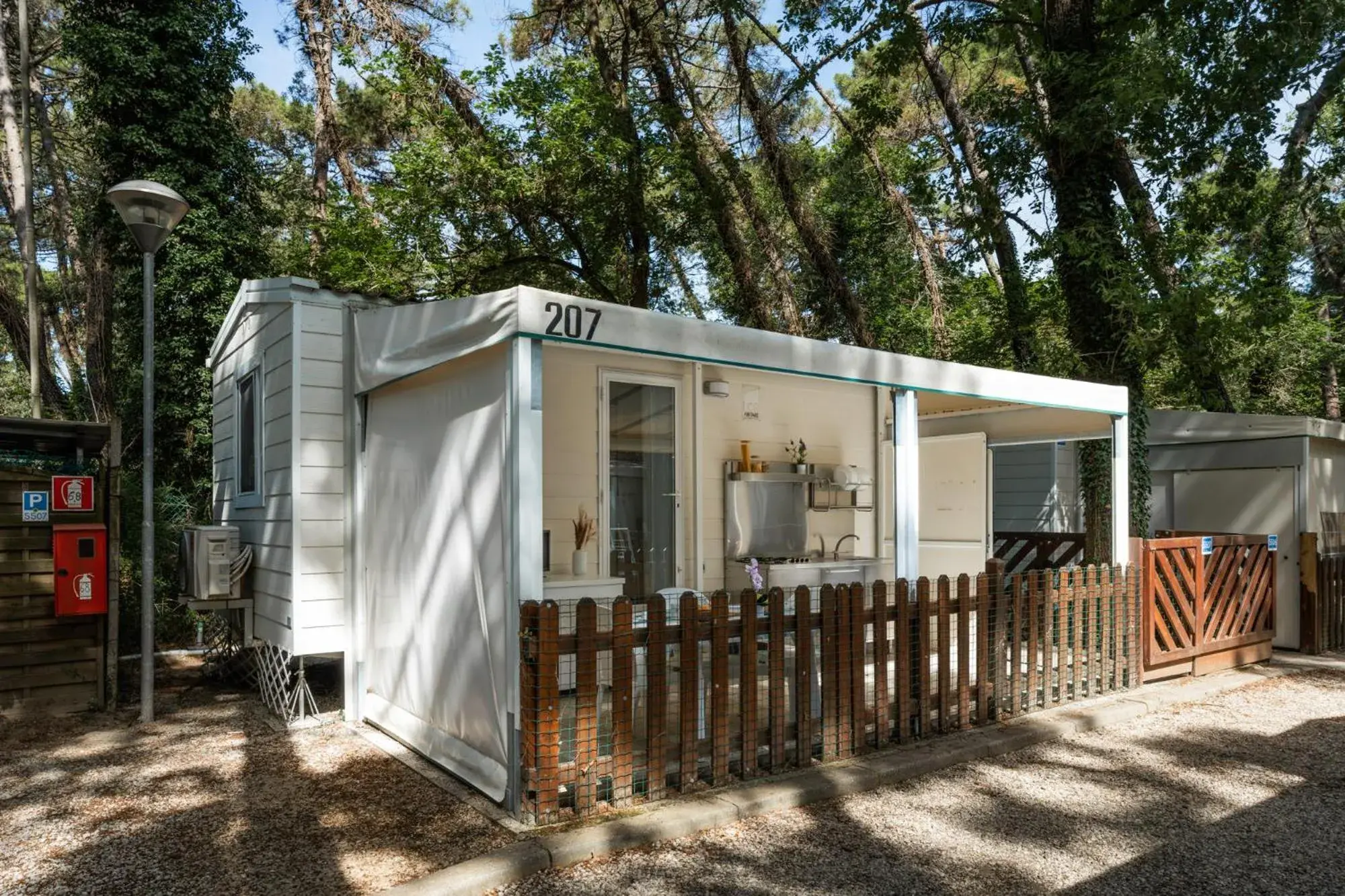 Property building in Club del Sole Marina Romea Easy Camping Village Property building in Club del Sole Marina Romea Easy Camping Village