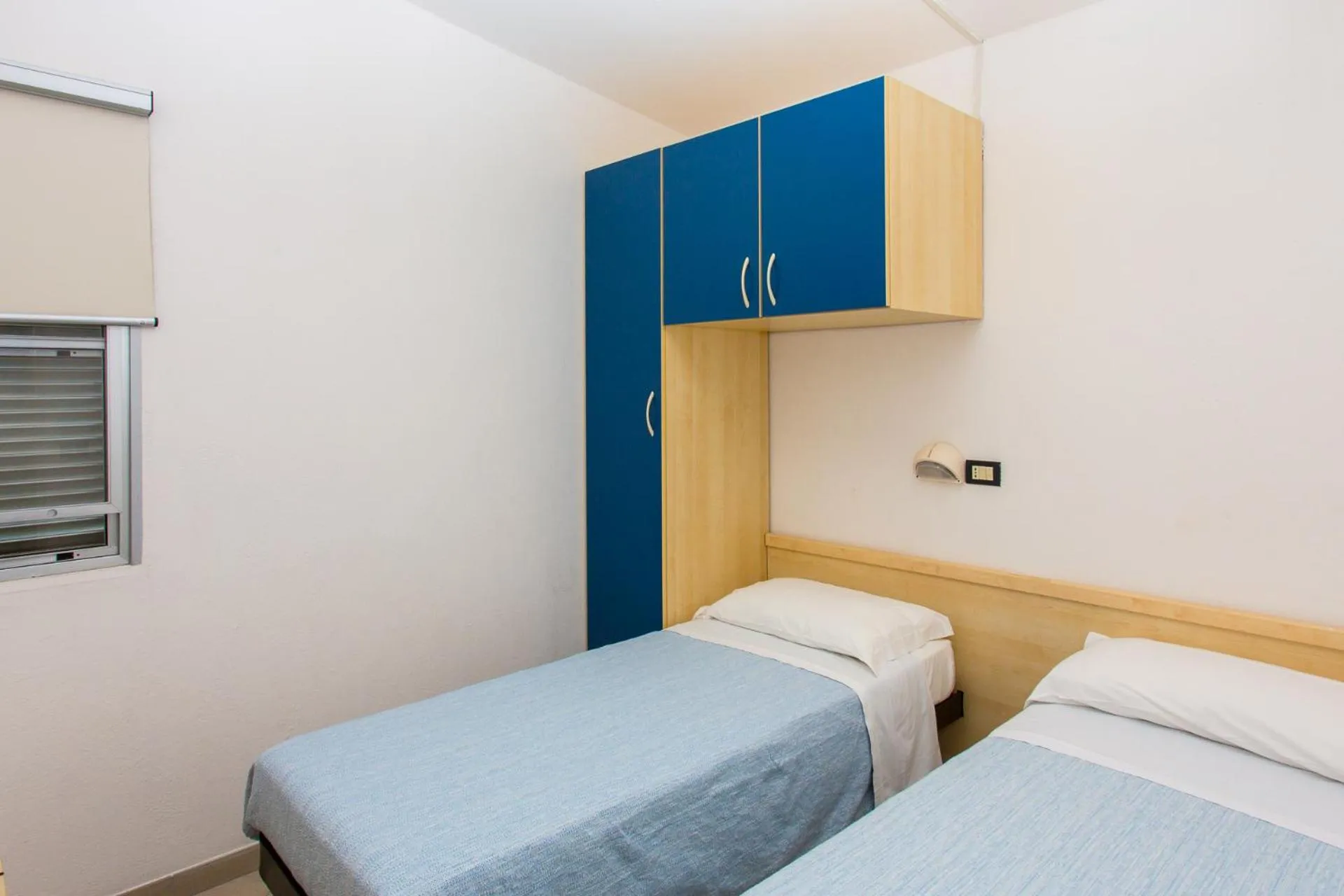 Bedroom, Bed in Club del Sole Marina Romea Easy Camping Village