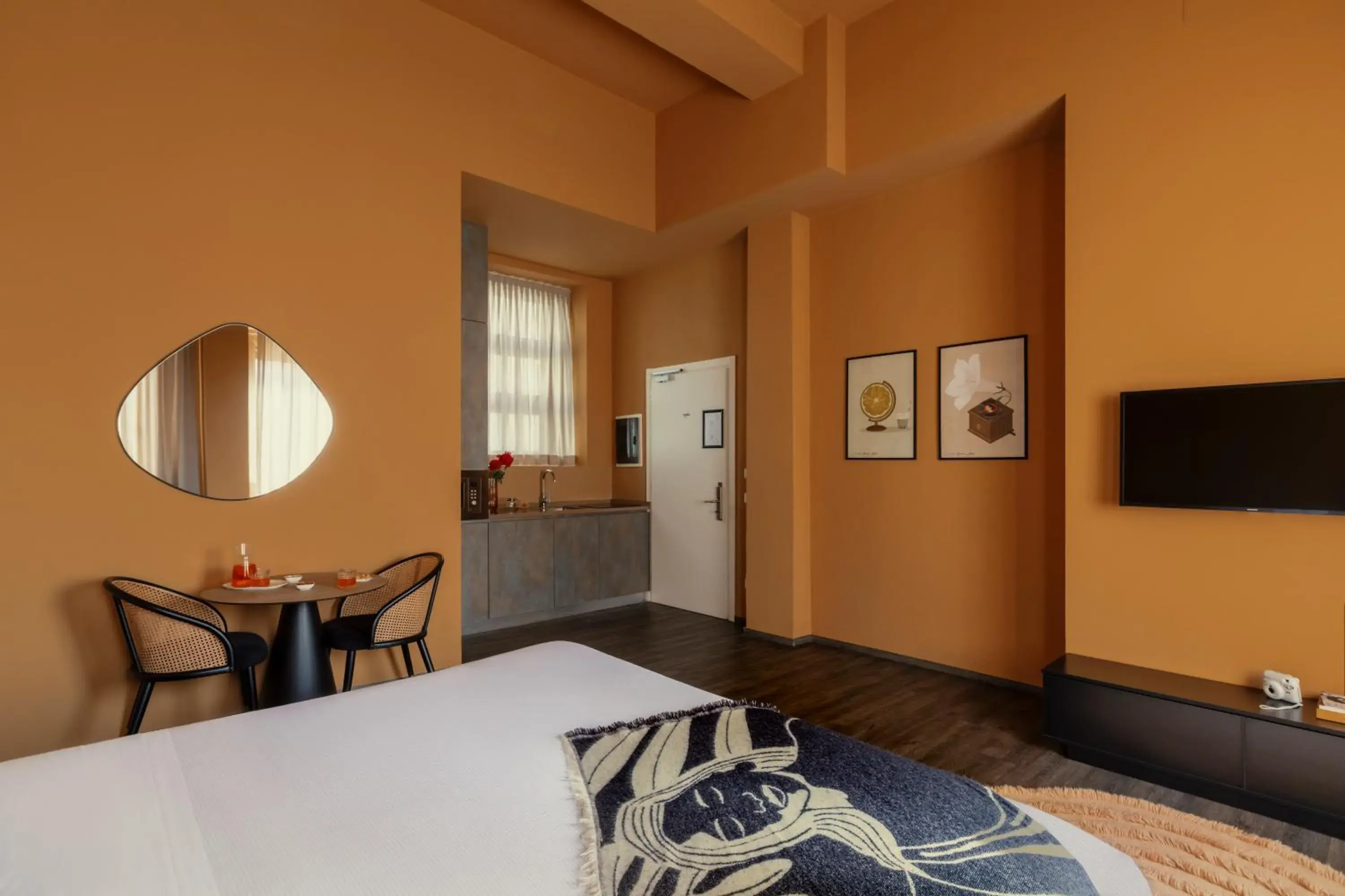 Superior Studio in Bob W Ticinese Superior Studio in Bob W Ticinese