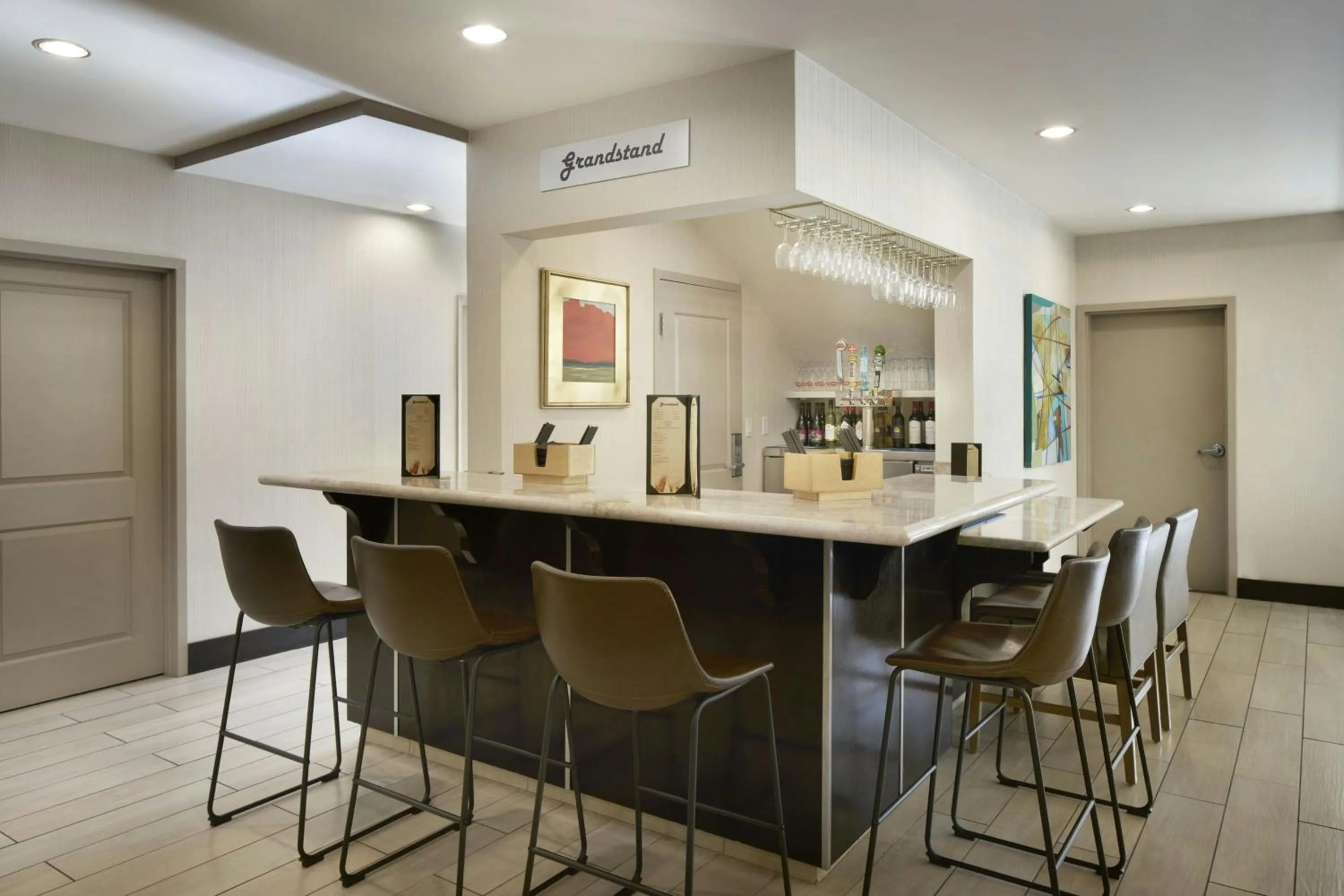 Lounge or bar in Residence Inn San Diego Del Mar