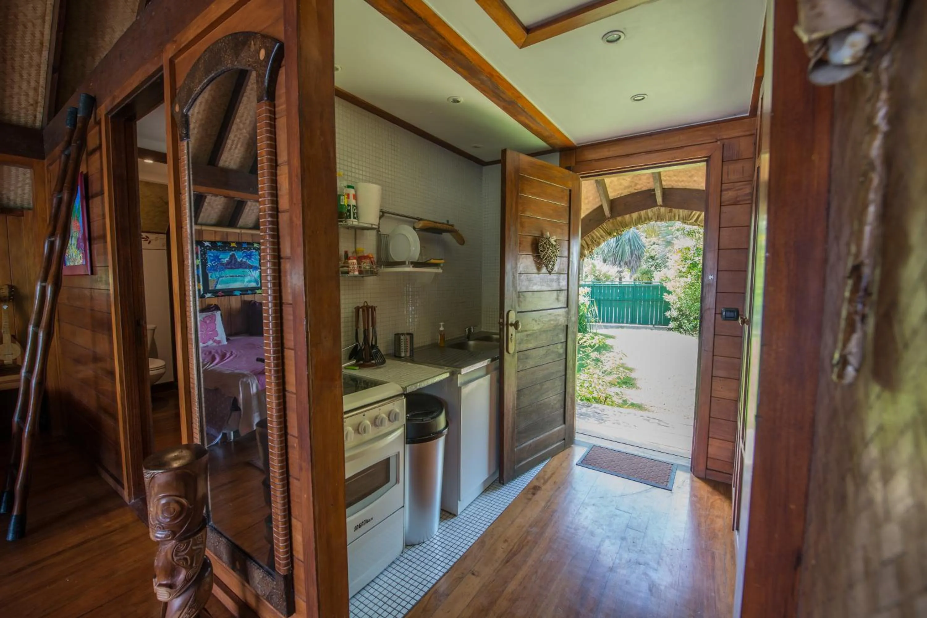 Kitchen or kitchenette in Bora Bora Bungalove