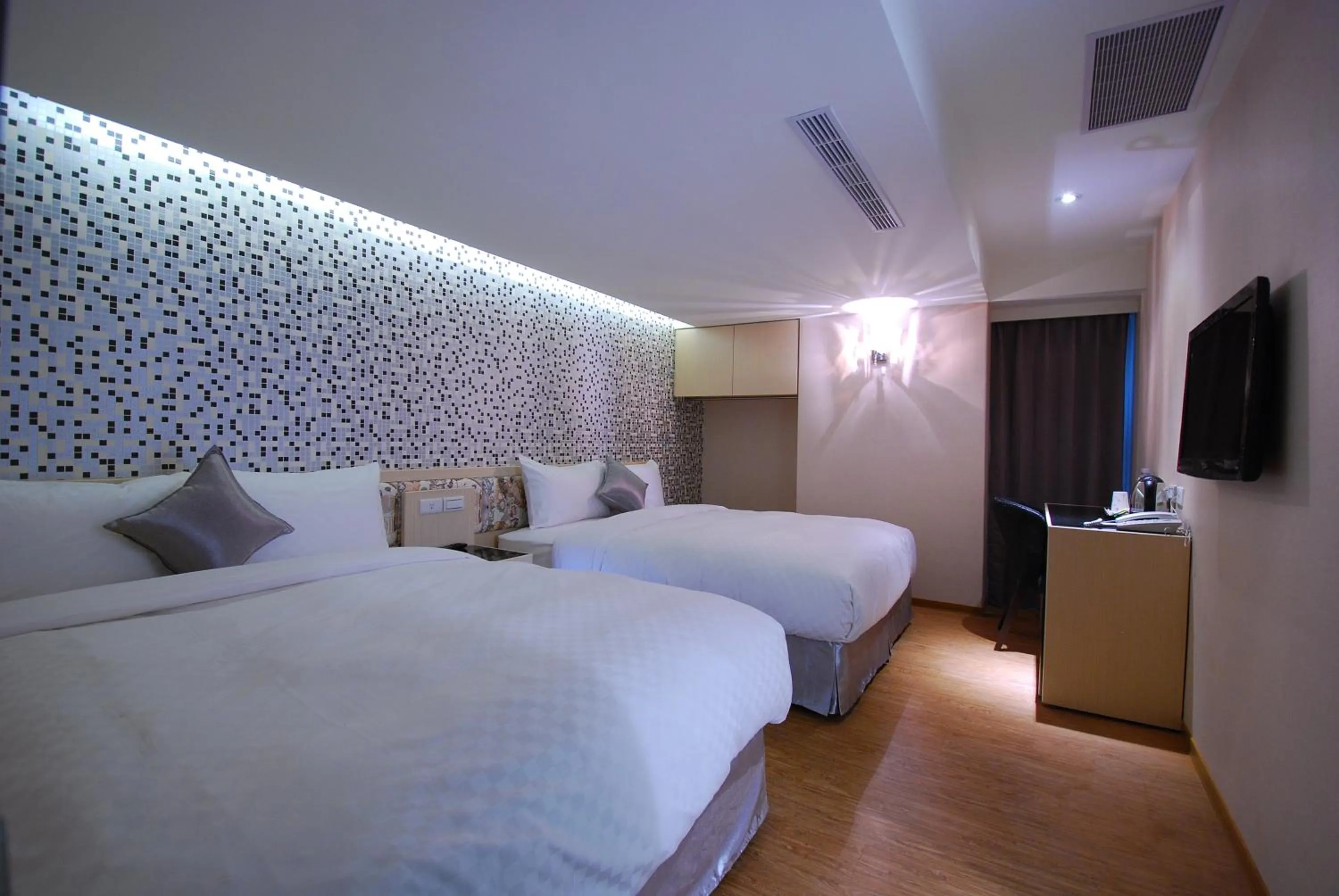Bedroom, Bed in 欣欣旅店