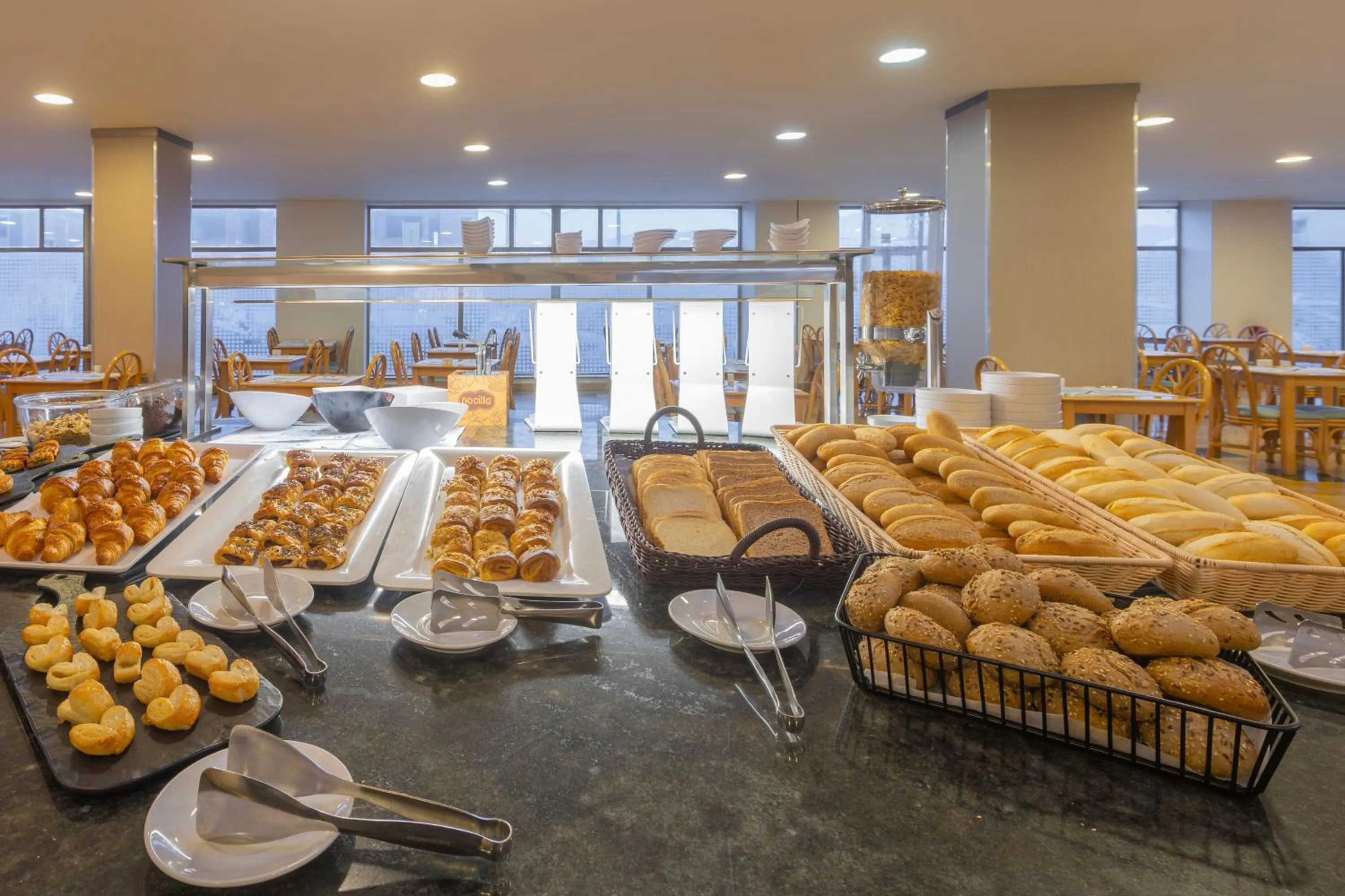 Breakfast in Moon Dreams Roquetas