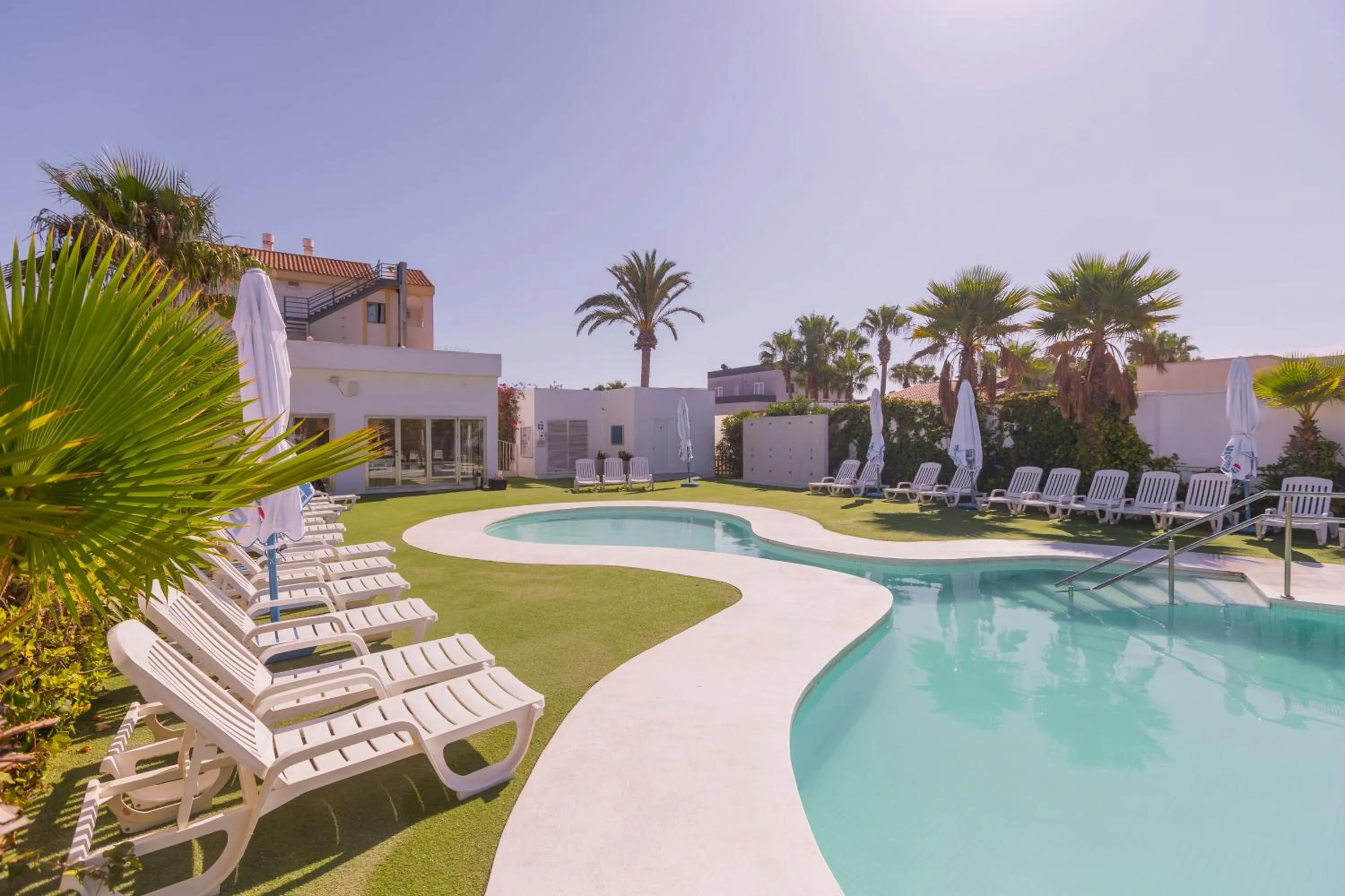 Swimming pool in Moon Dreams Roquetas