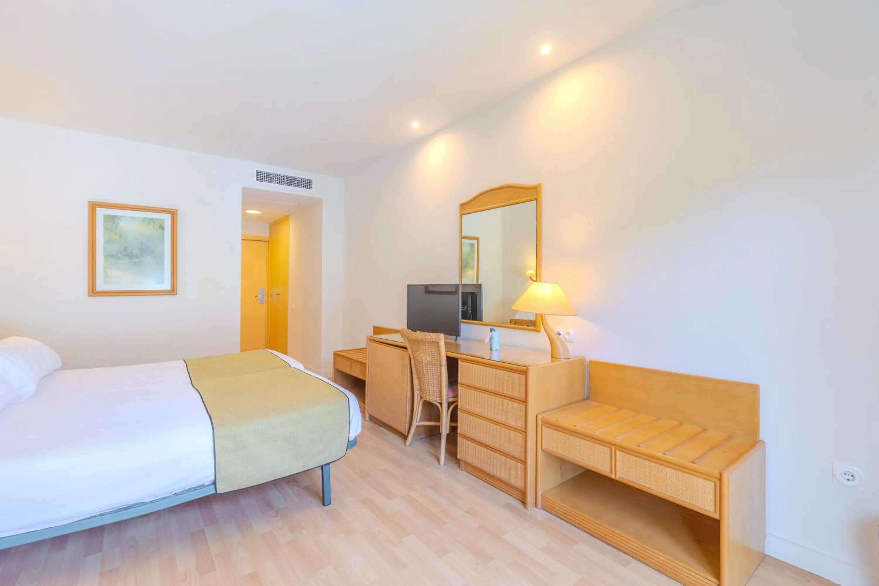 Bedroom, Bed in Moon Dreams Roquetas