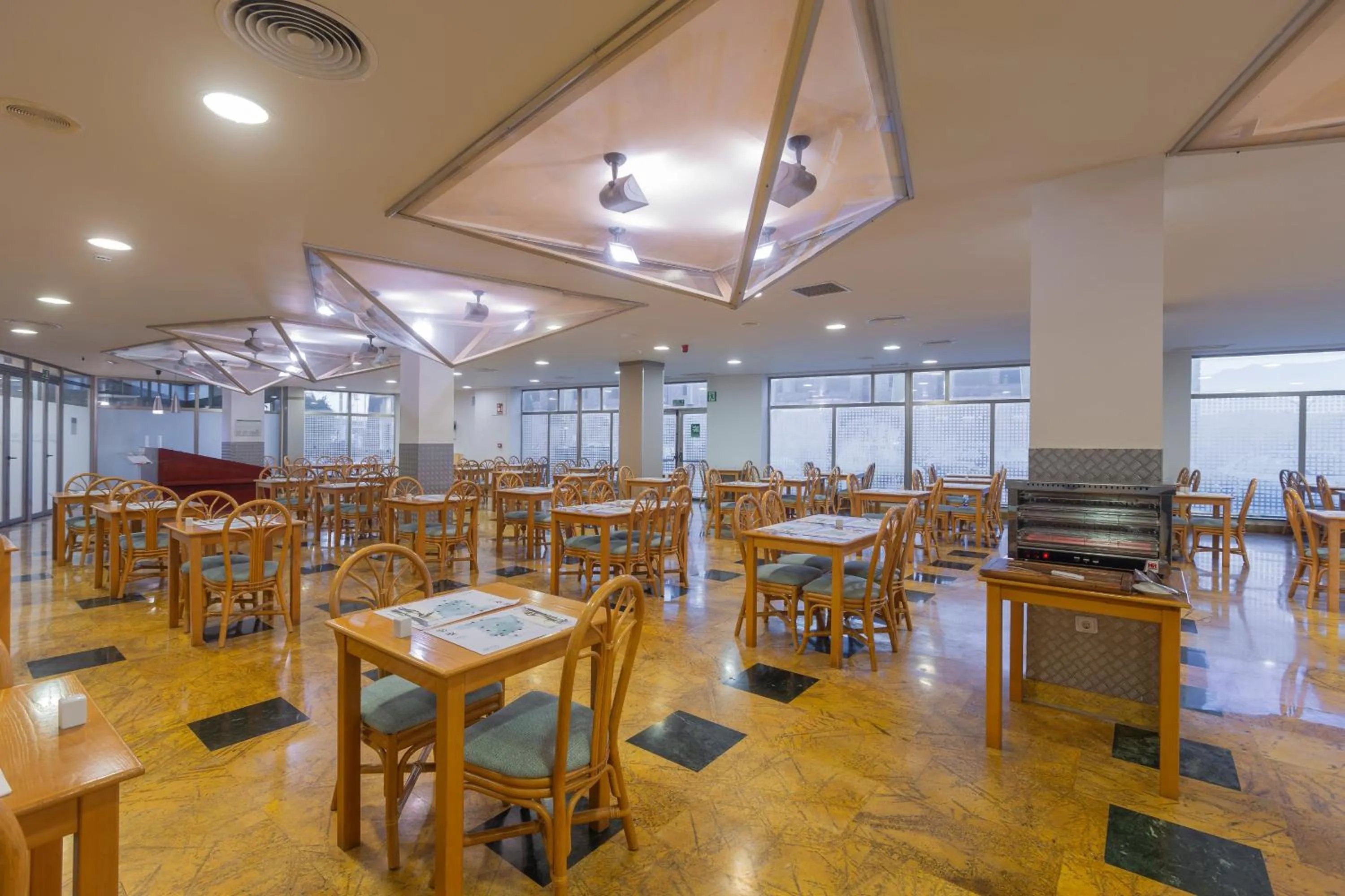 Restaurant/places to eat in Moon Dreams Roquetas