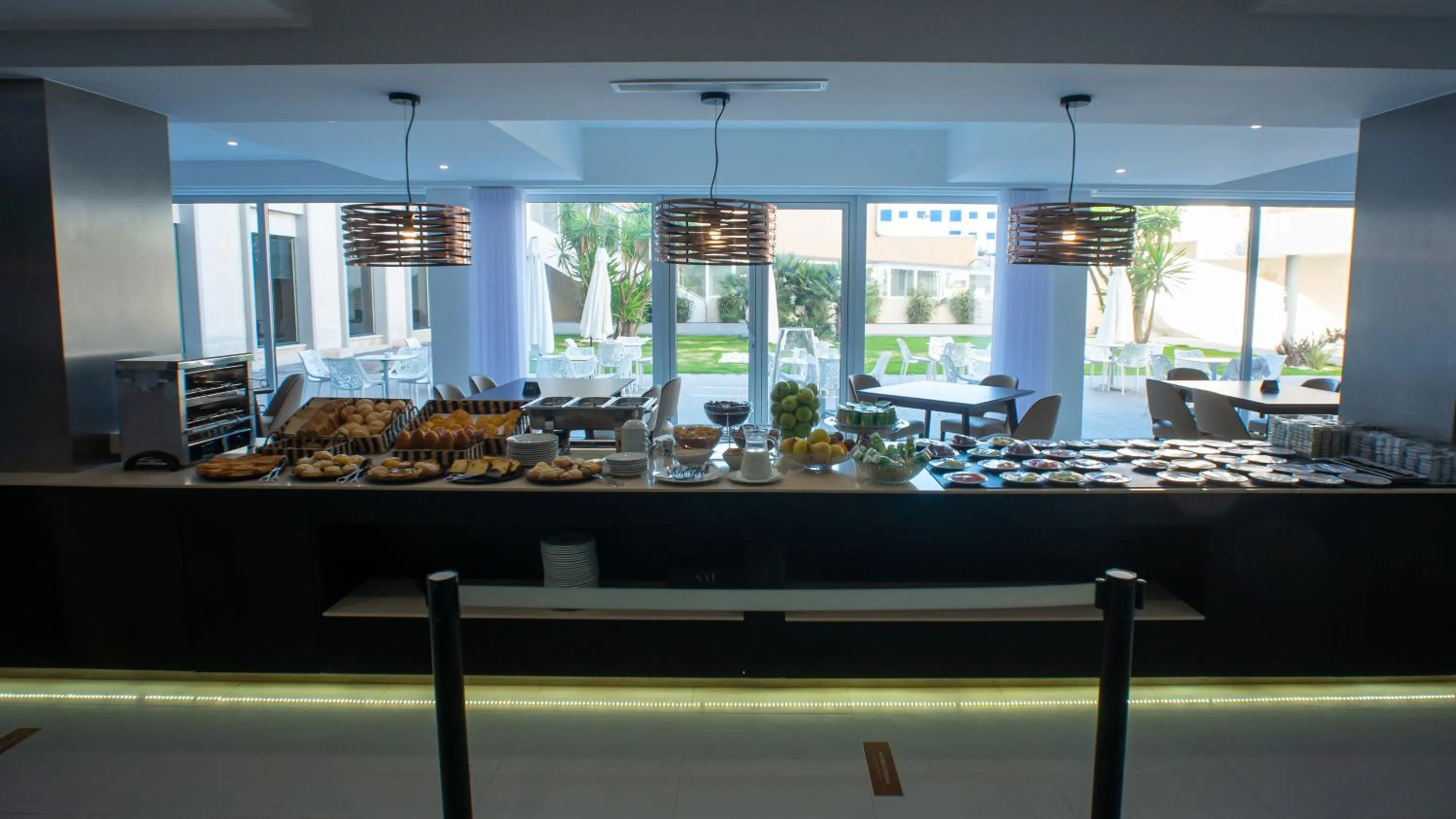 Restaurant/places to eat in QH Praia de Quiaios