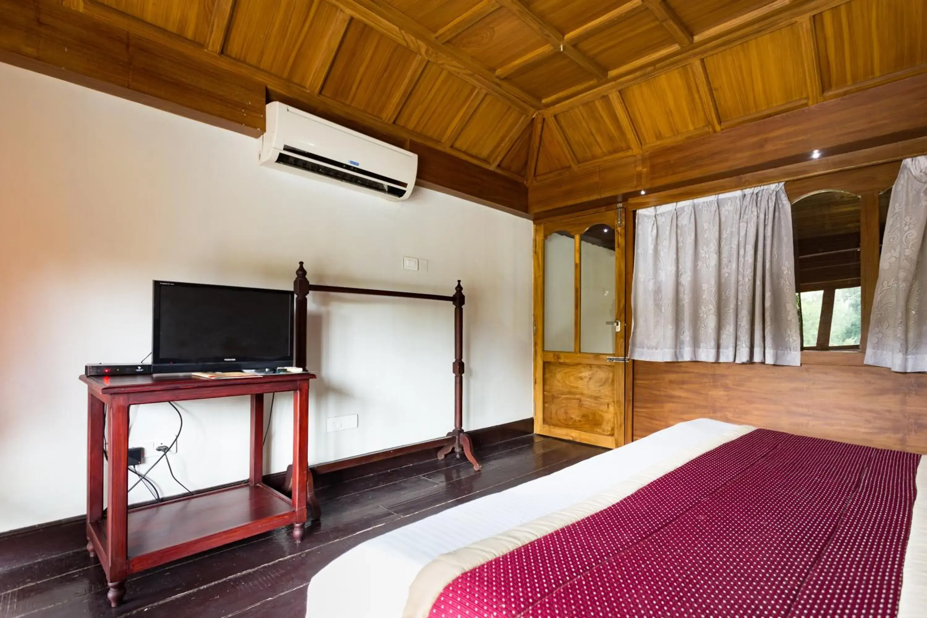 Bed in The Windsor Castle Bed in The Windsor Castle