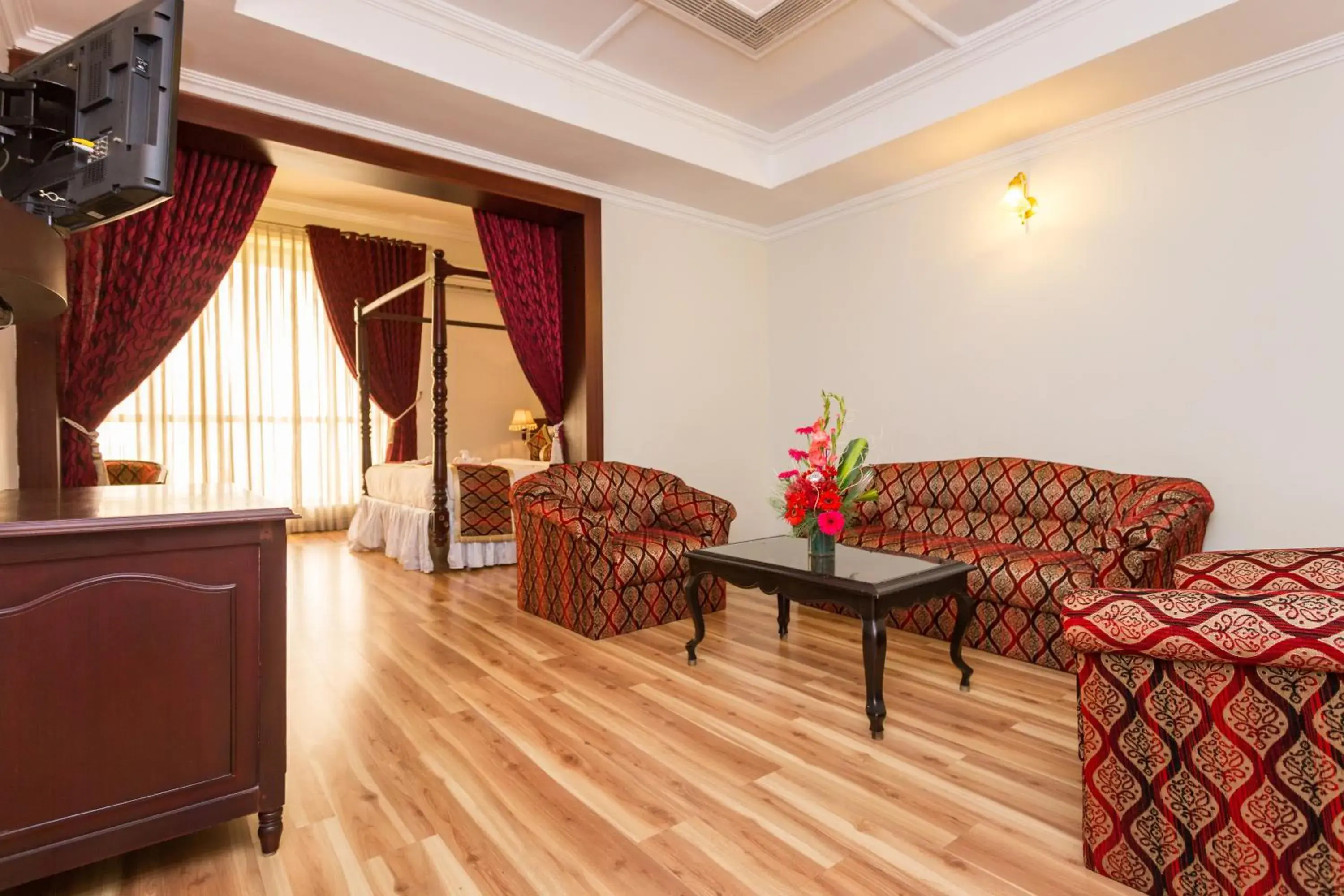 The Windsor Castle The Windsor Castle