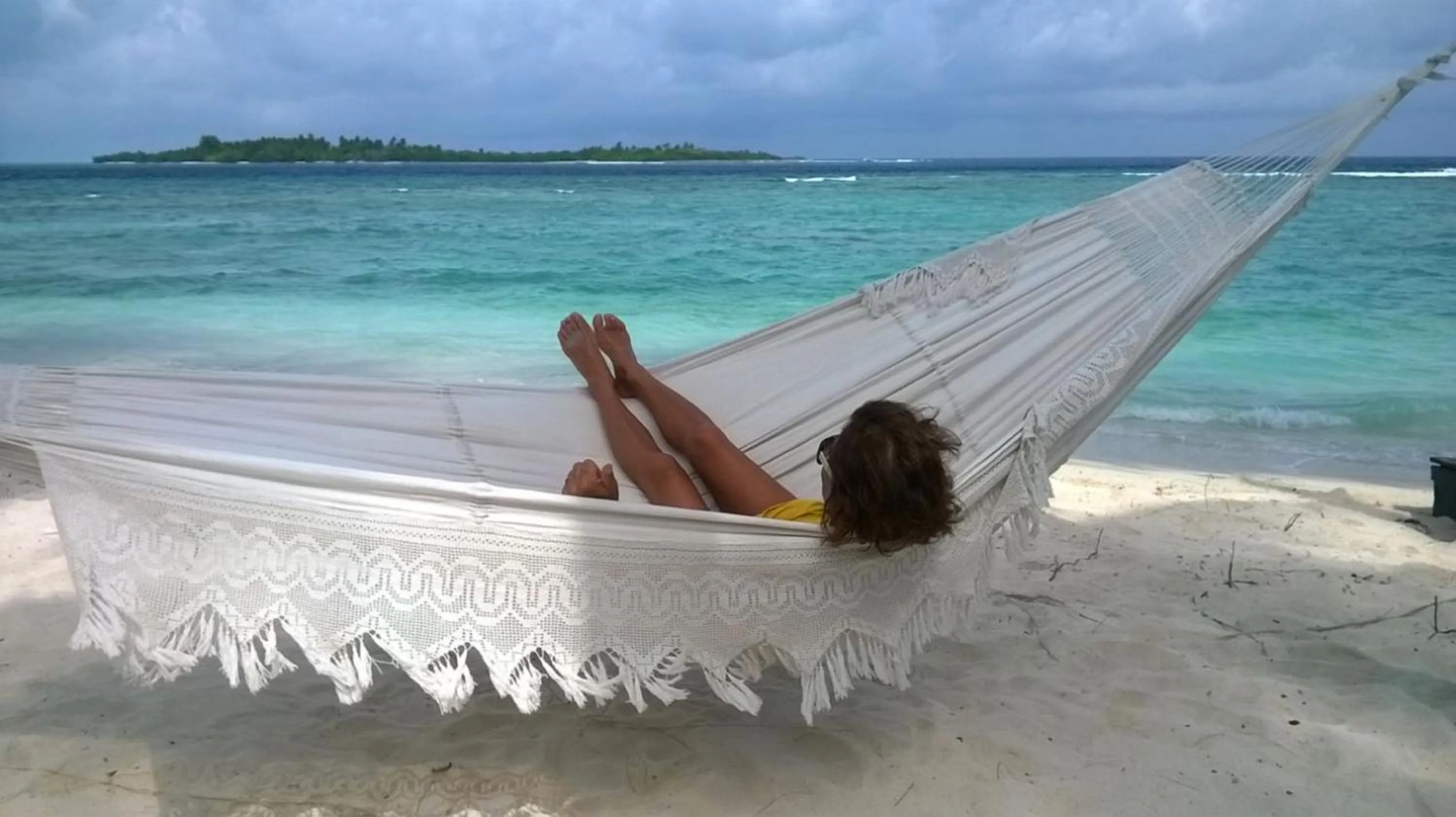 Day in Batuta Maldives Surf View